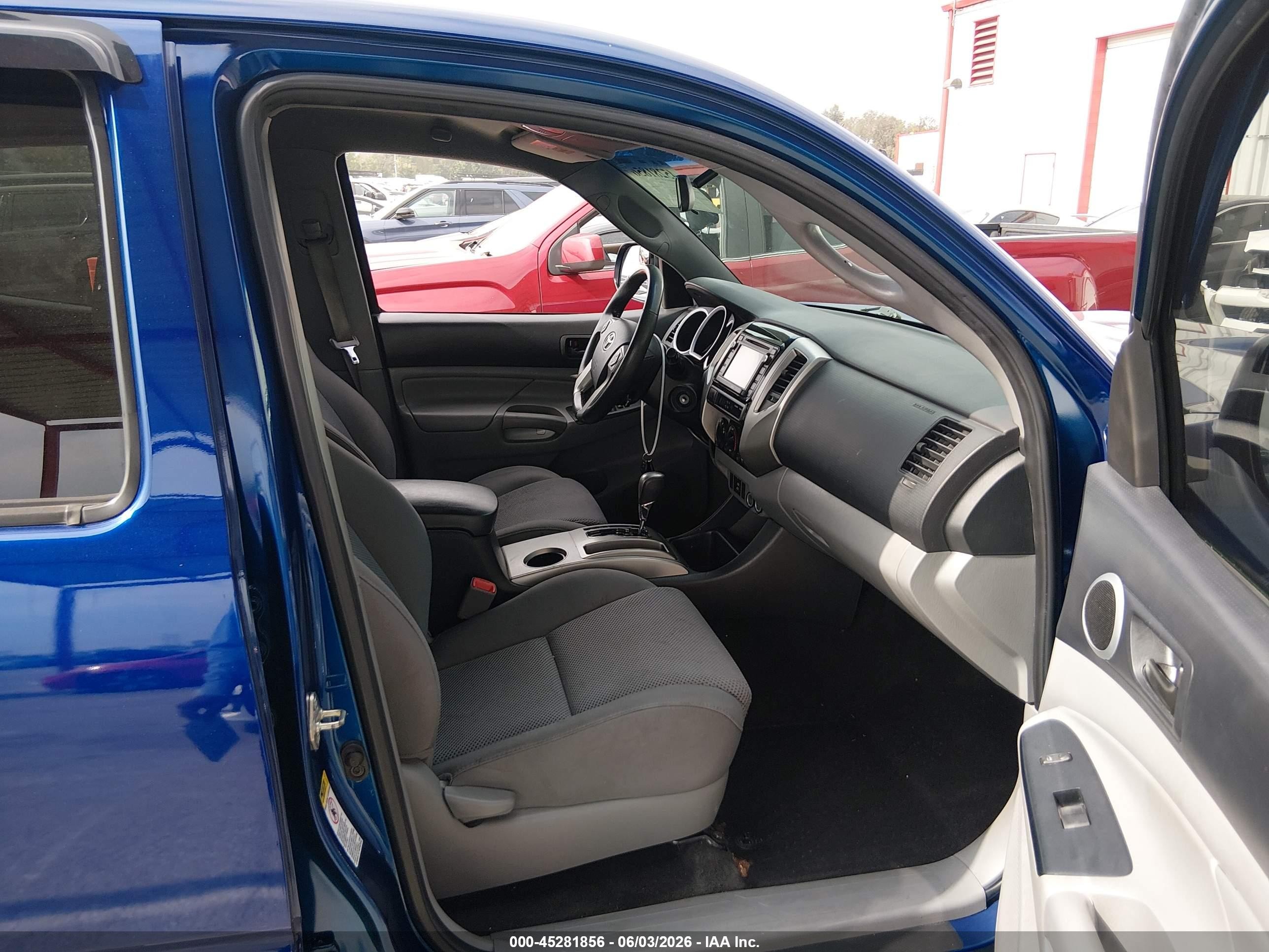 2014 Toyota Tacoma Prerunner V6 Dark Blue vin: 5TFJU4GN0EX060036
