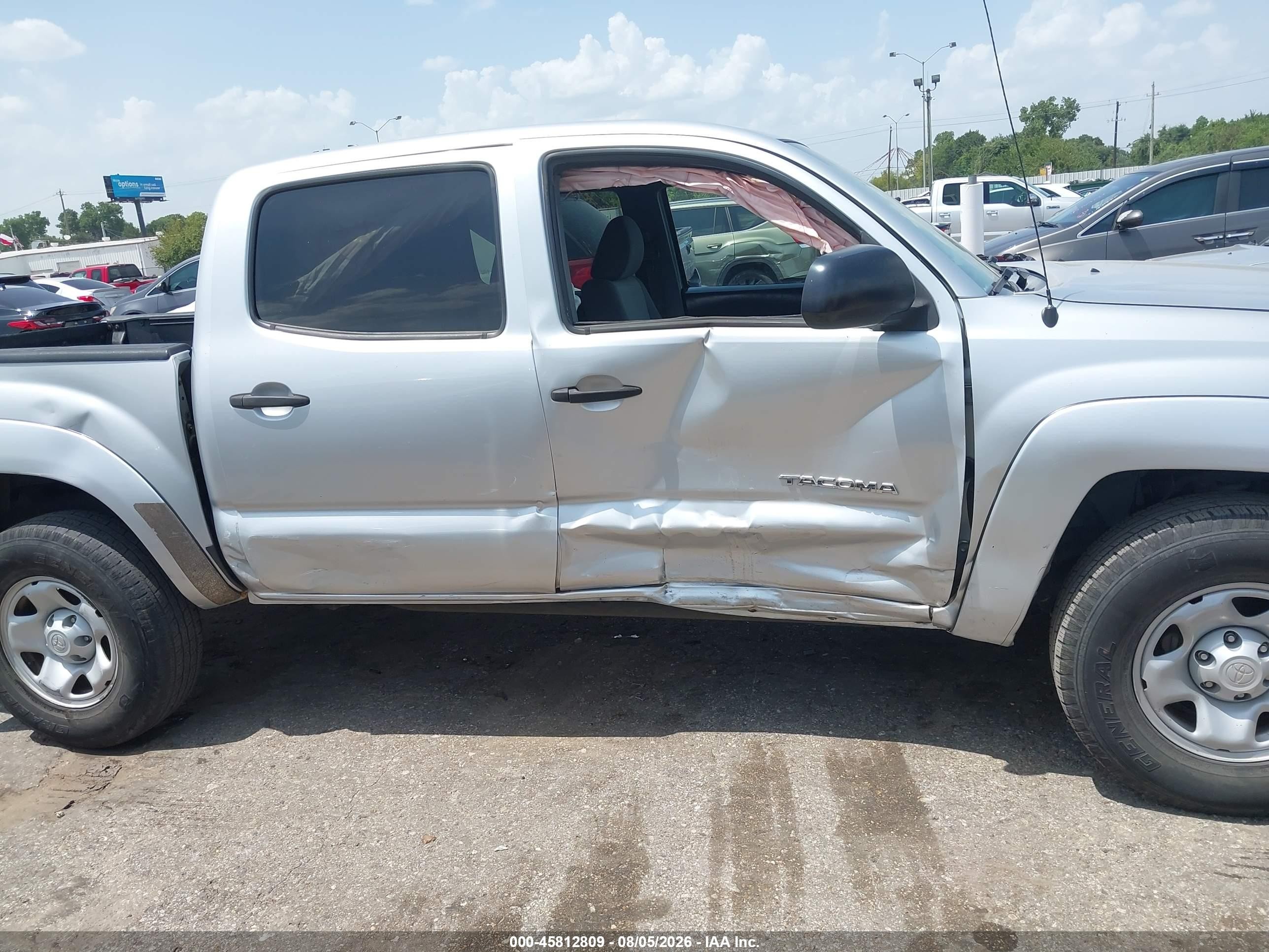 2013 Toyota Tacoma Prerunner V6 Серебряный vin: 5TFJU4GN1DX030333