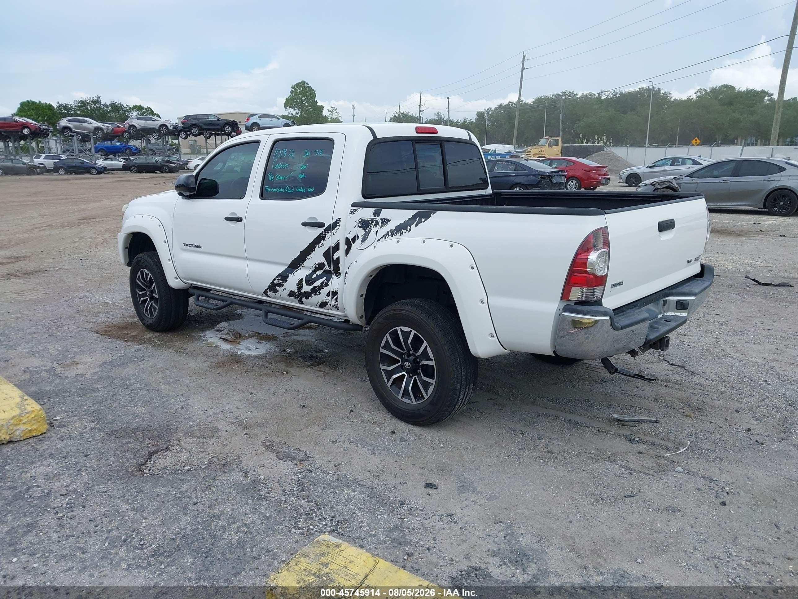 2013 Toyota Tacoma Prerunner V6 White vin: 5TFJU4GN1DX036326