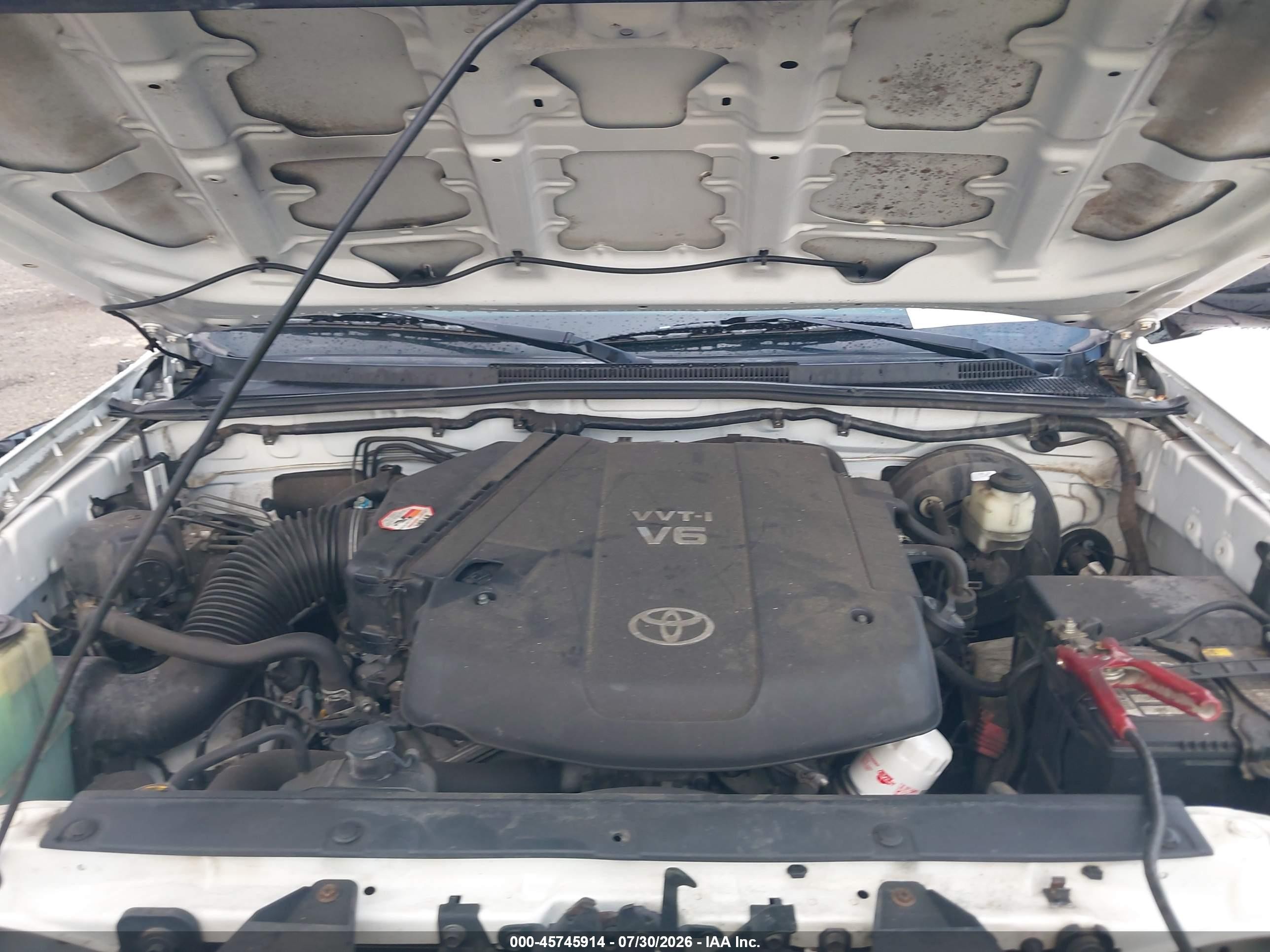 2013 Toyota Tacoma Prerunner V6 White vin: 5TFJU4GN1DX036326