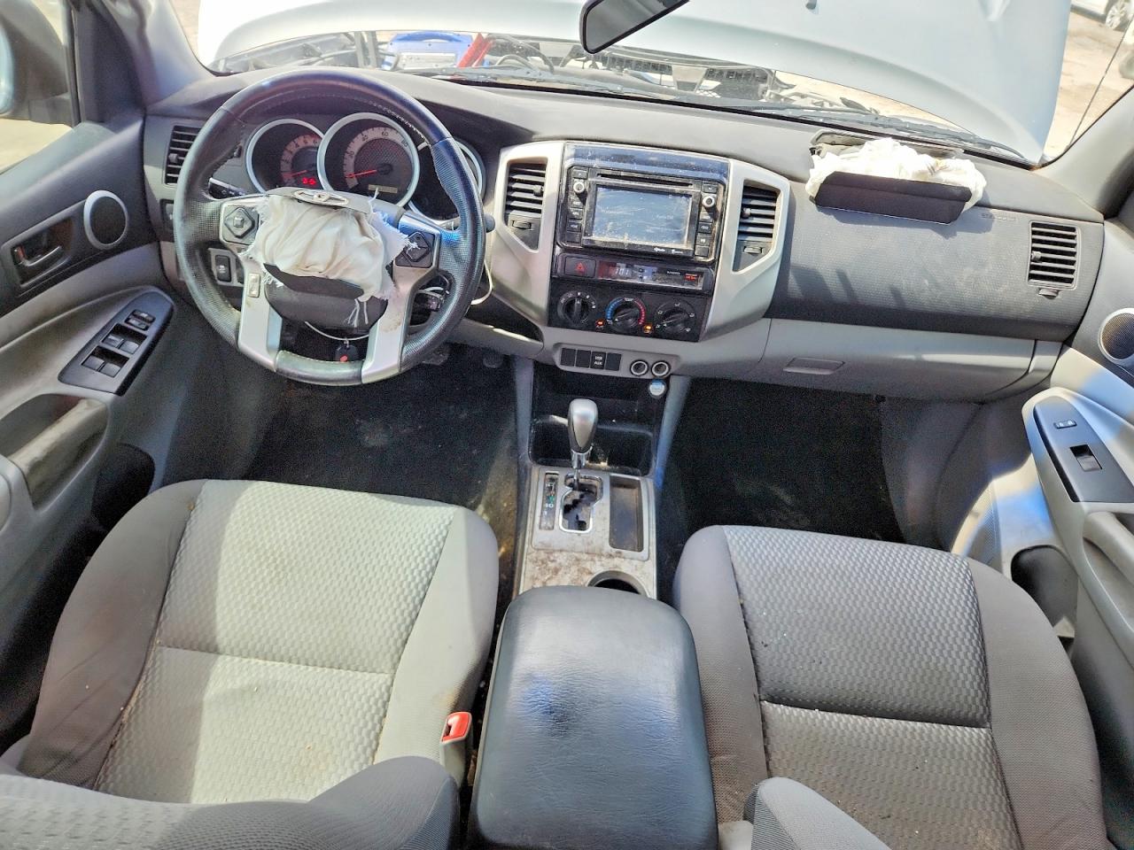 2014 Toyota Tacoma Double Cab Prerunner Silver vin: 5TFJU4GN1EX057694