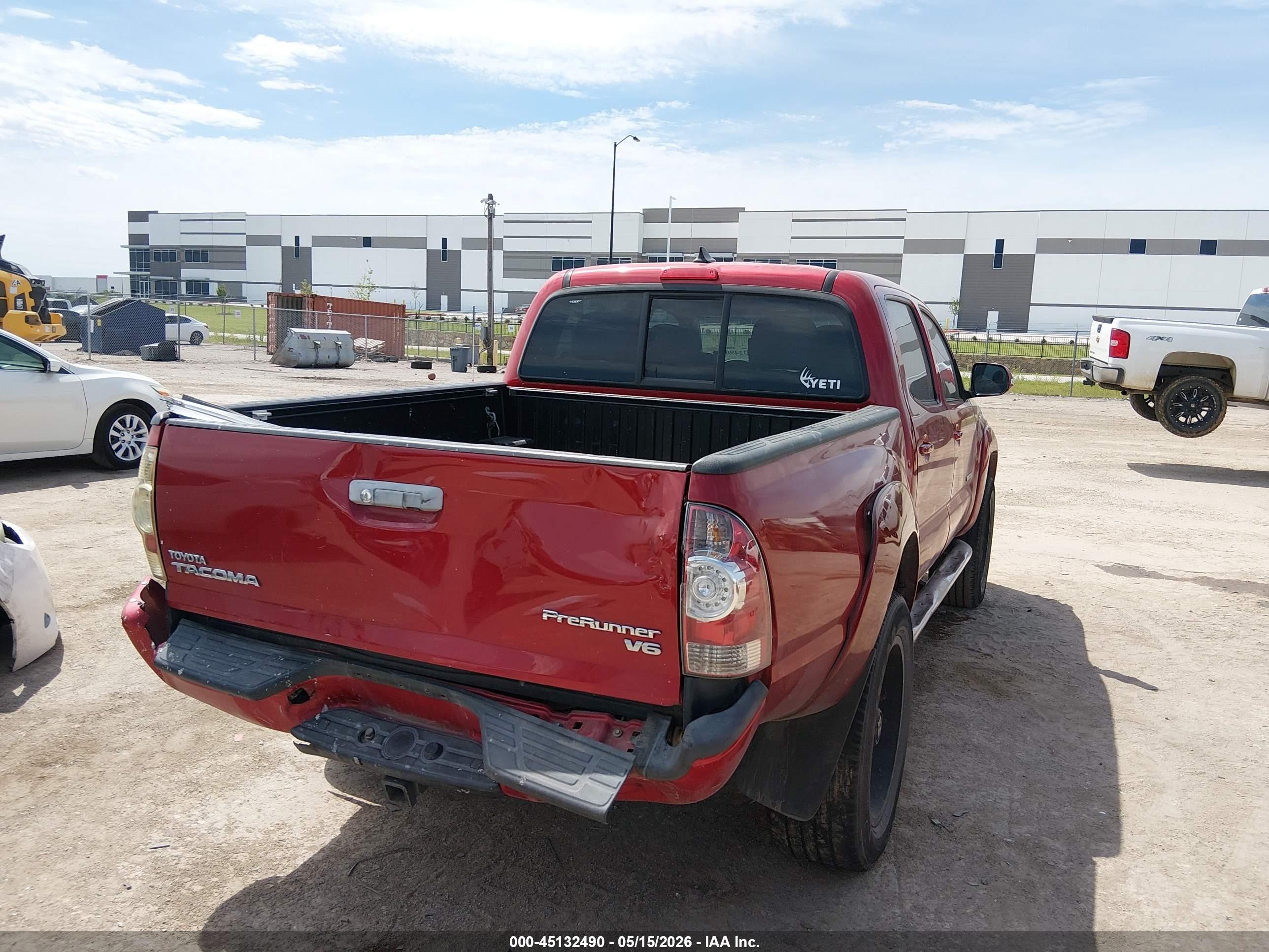 2015 Toyota Tacoma Prerunner V6 Red vin: 5TFJU4GN1FX070348