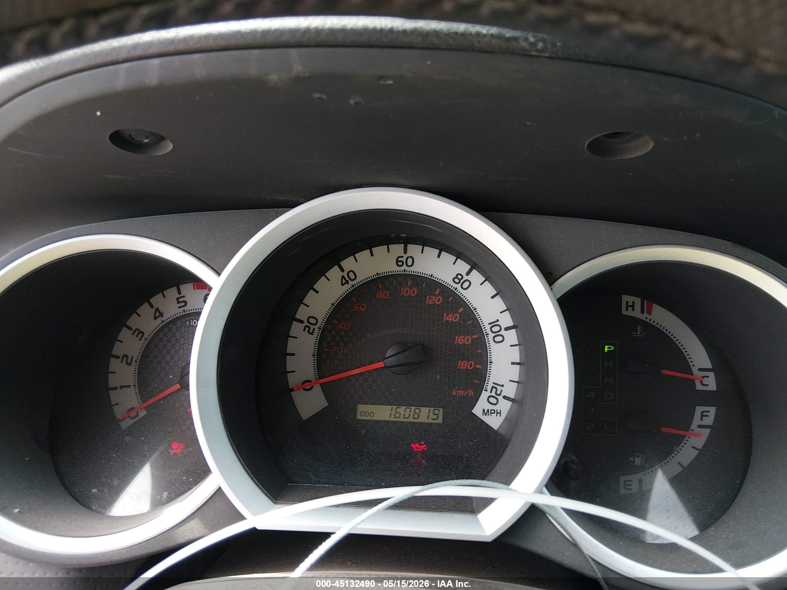 2015 Toyota Tacoma Prerunner V6 Red vin: 5TFJU4GN1FX070348