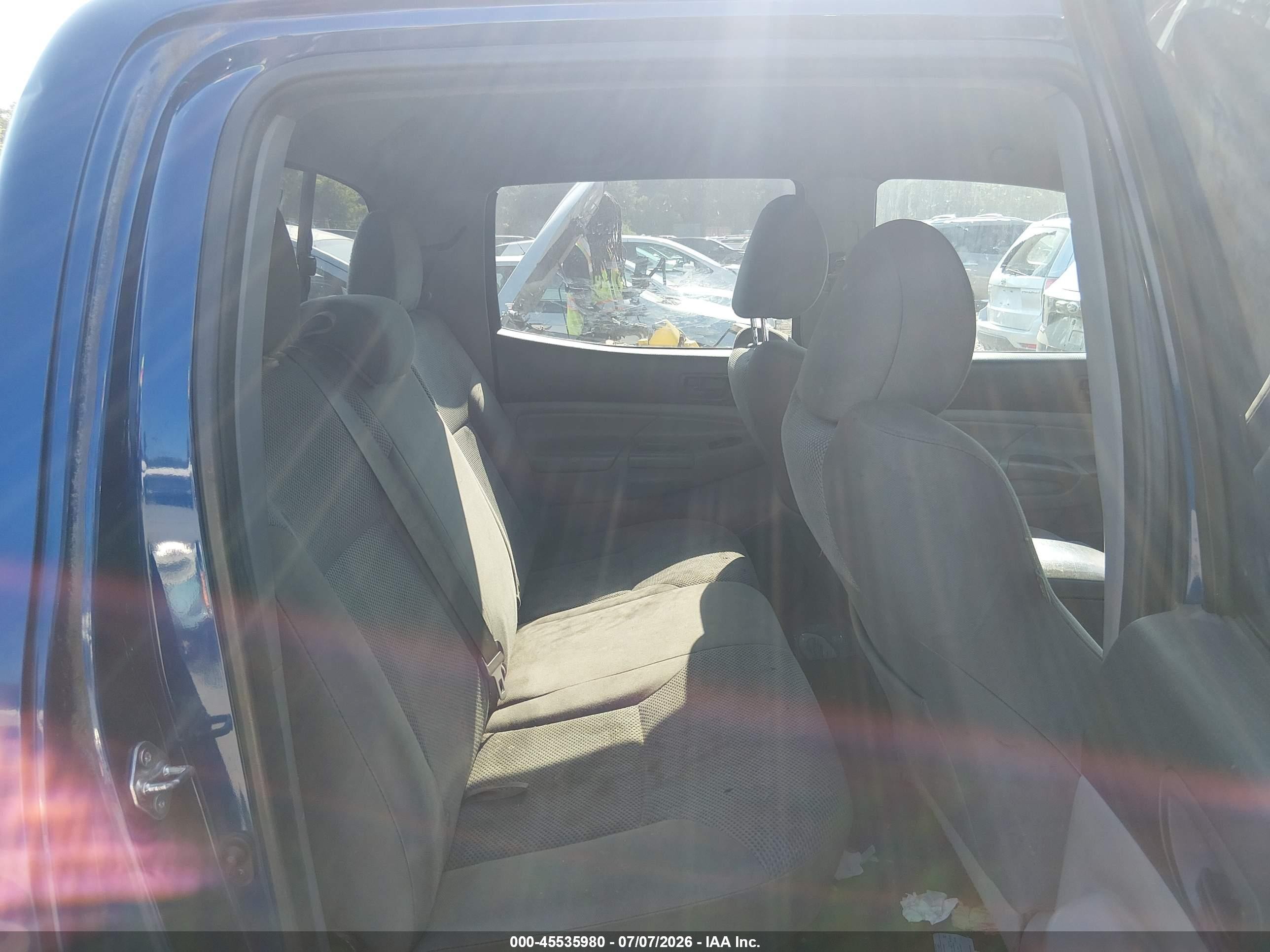 2015 Toyota Tacoma Prerunner V6 Blue vin: 5TFJU4GN1FX077154