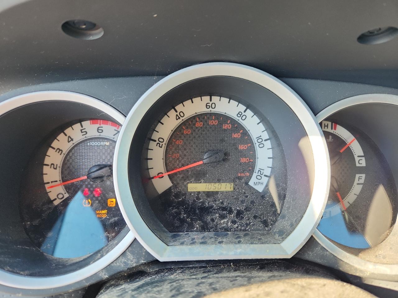 2014 Toyota Tacoma Prerunner V6 Silver vin: 5TFJU4GN3EX058345
