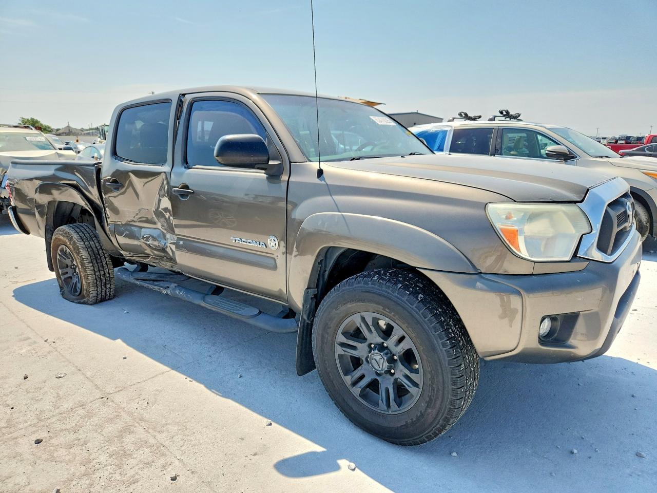 2015 Toyota Tacoma Double Cab Prerunner Gray vin: 5TFJU4GN3FX076121