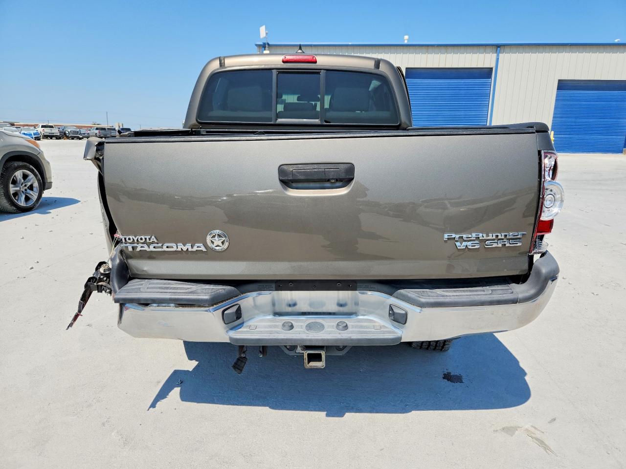 2015 Toyota Tacoma Double Cab Prerunner Gray vin: 5TFJU4GN3FX076121