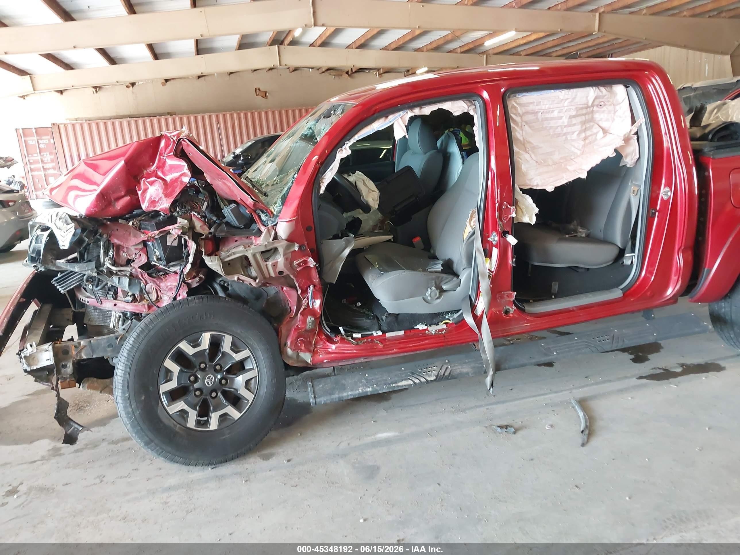 2014 Toyota Tacoma Prerunner V6 Red vin: 5TFJU4GN4EX052599