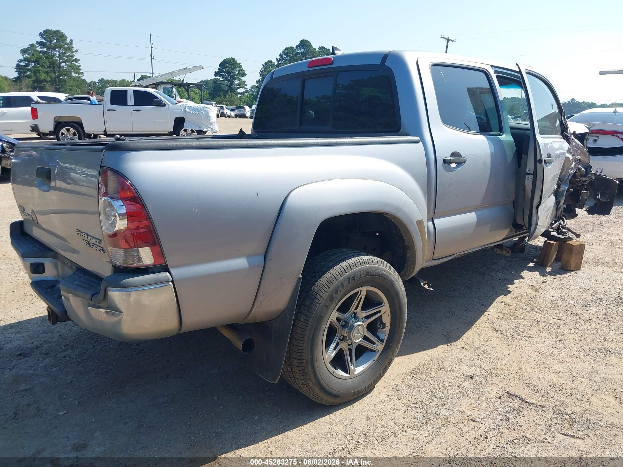 2014 Toyota Tacoma Prerunner V6 Silver vin: 5TFJU4GN4EX059665