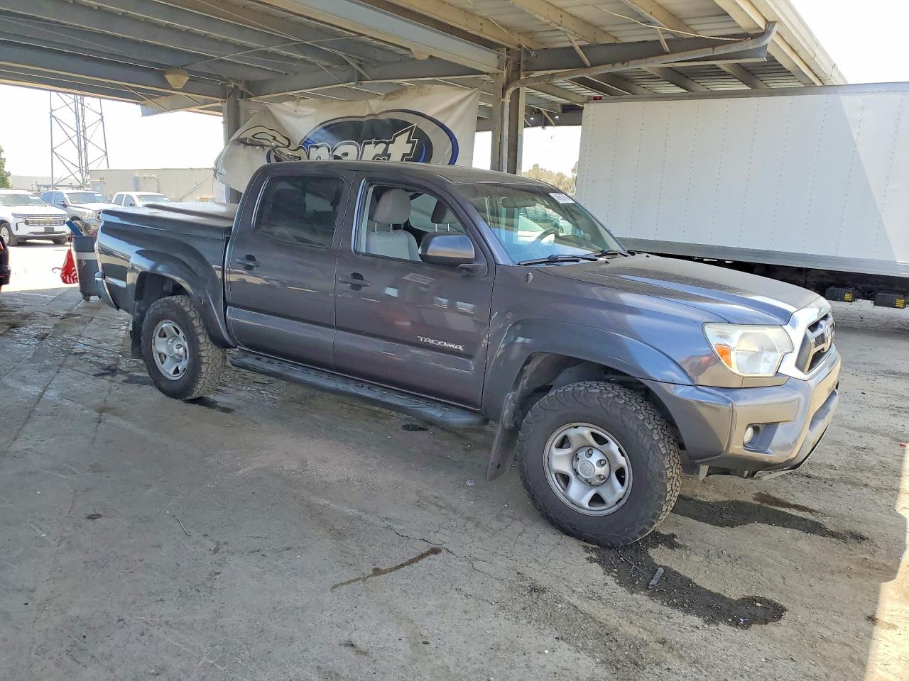 2015 Toyota Tacoma Double Cab Prerunner Gray vin: 5TFJU4GN4FX069825