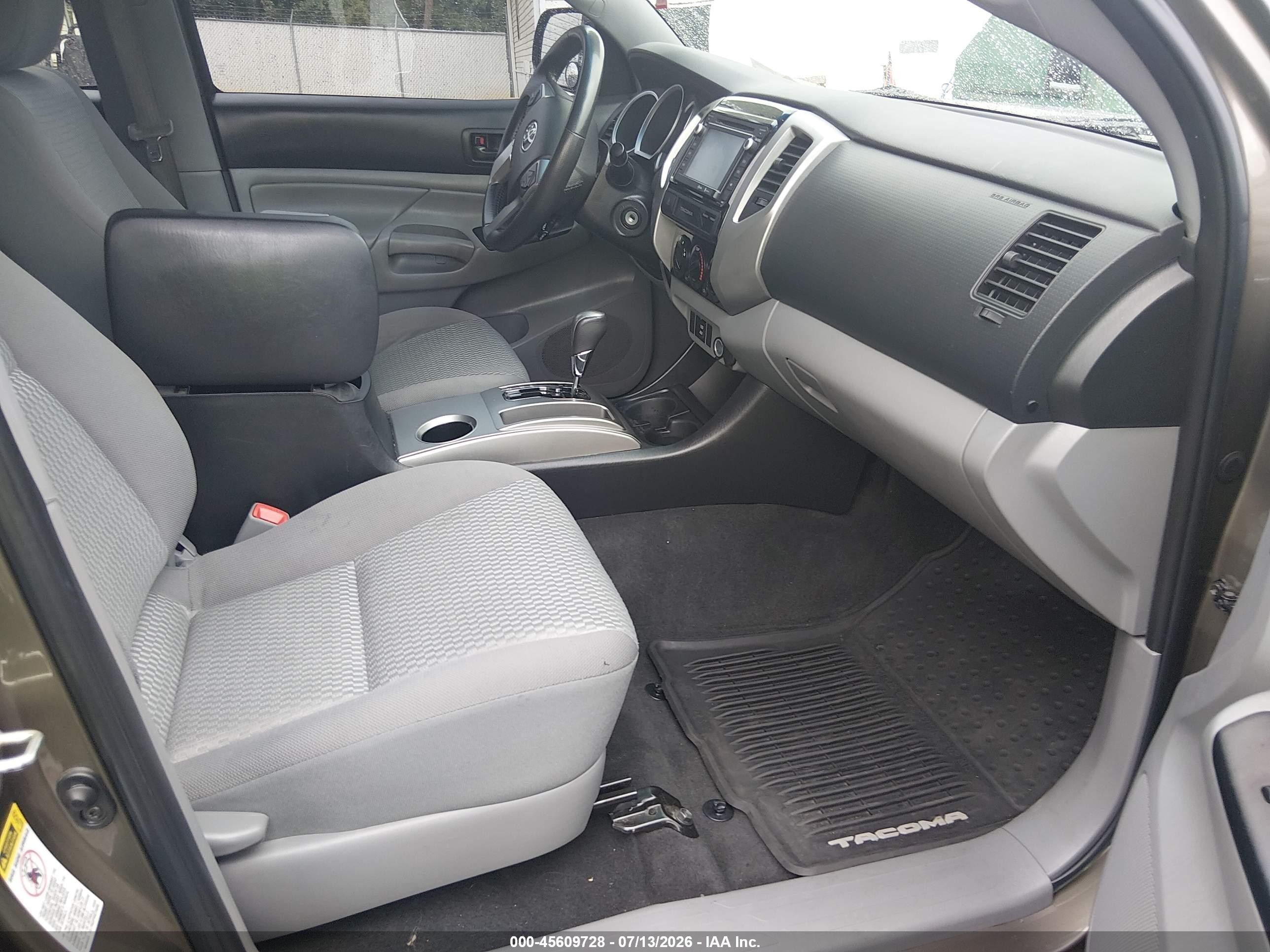 2015 Toyota Tacoma Prerunner V6 Коричневый vin: 5TFJU4GN4FX087404
