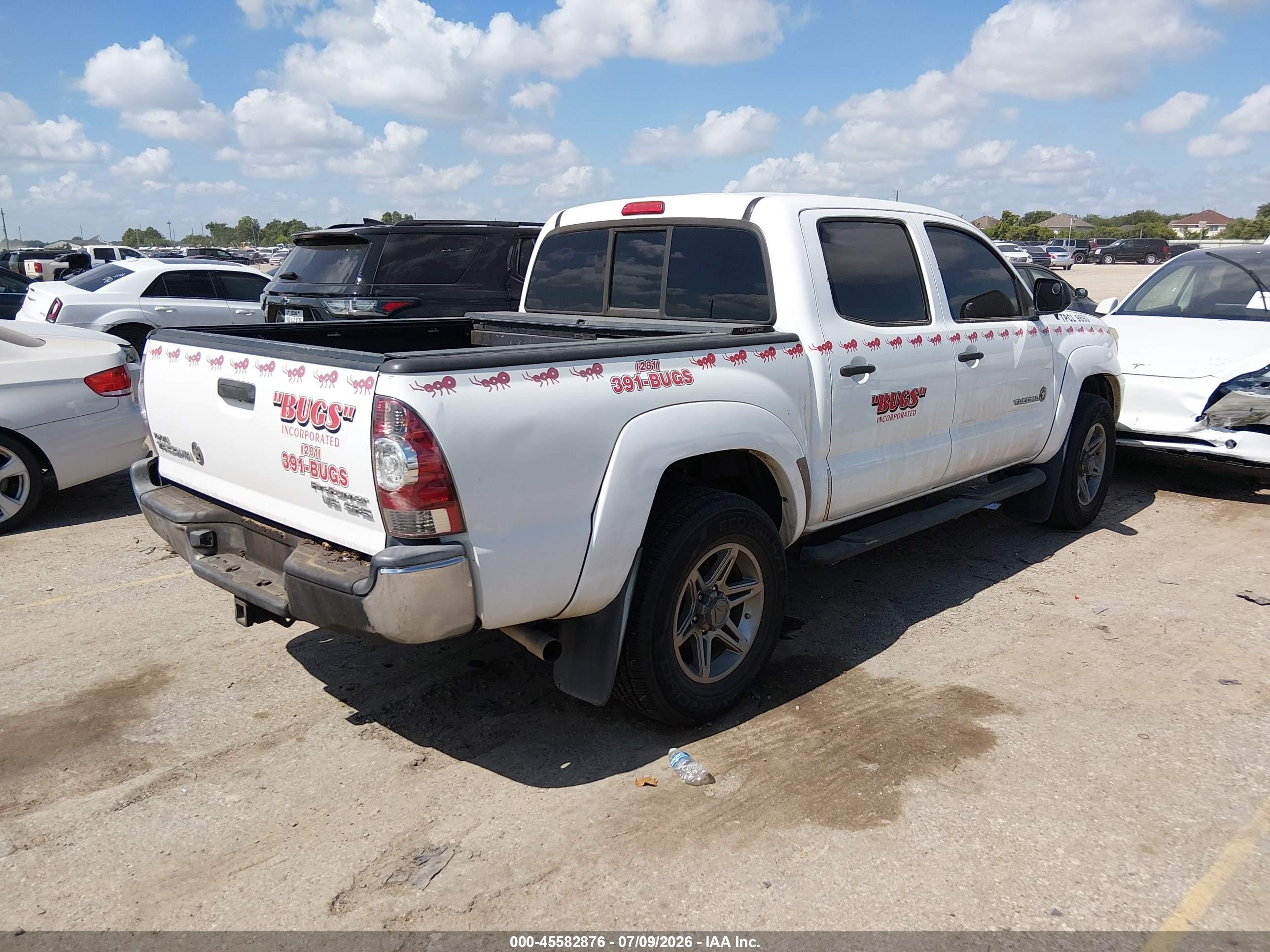 2013 Toyota Tacoma Prerunner V6 White vin: 5TFJU4GN5DX045403