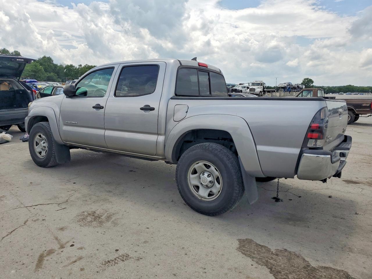 2014 Toyota Tacoma Double Cab Prerunner Silver vin: 5TFJU4GN5EX056824