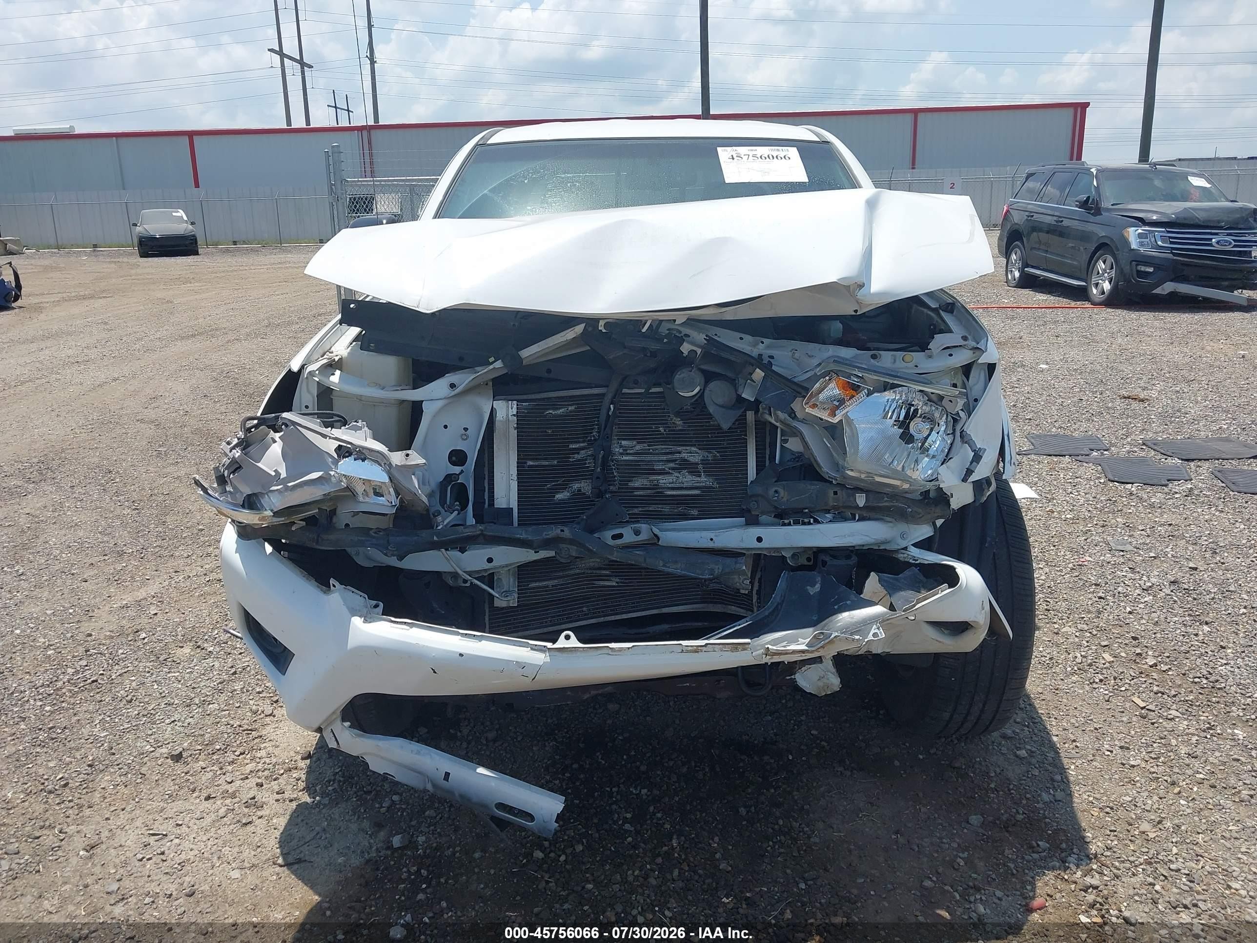 2013 Toyota Tacoma Prerunner V6 White vin: 5TFJU4GN7DX031650