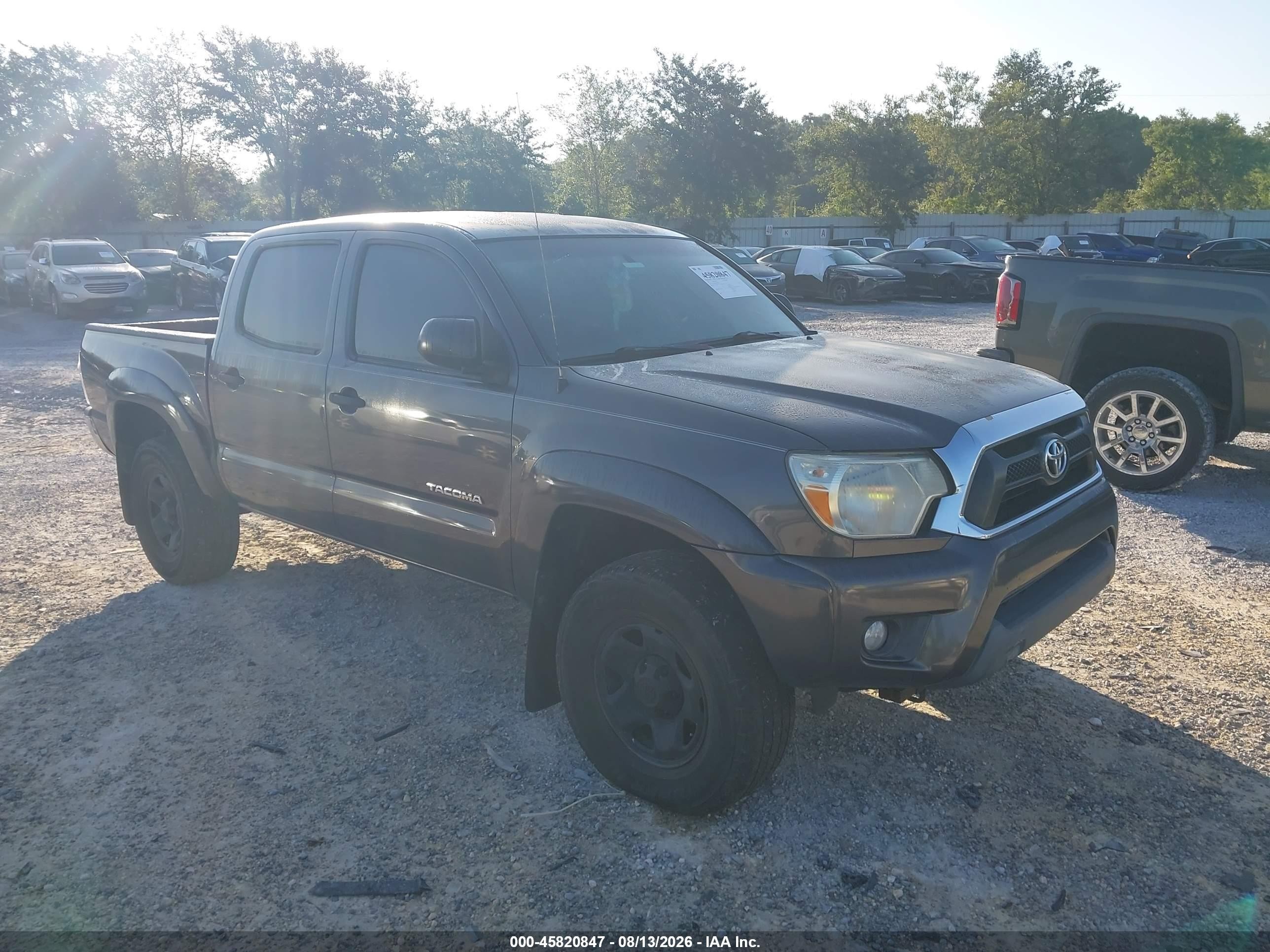 2013 Toyota Tacoma Prerunner V6 Gray vin: 5TFJU4GN7DX032491