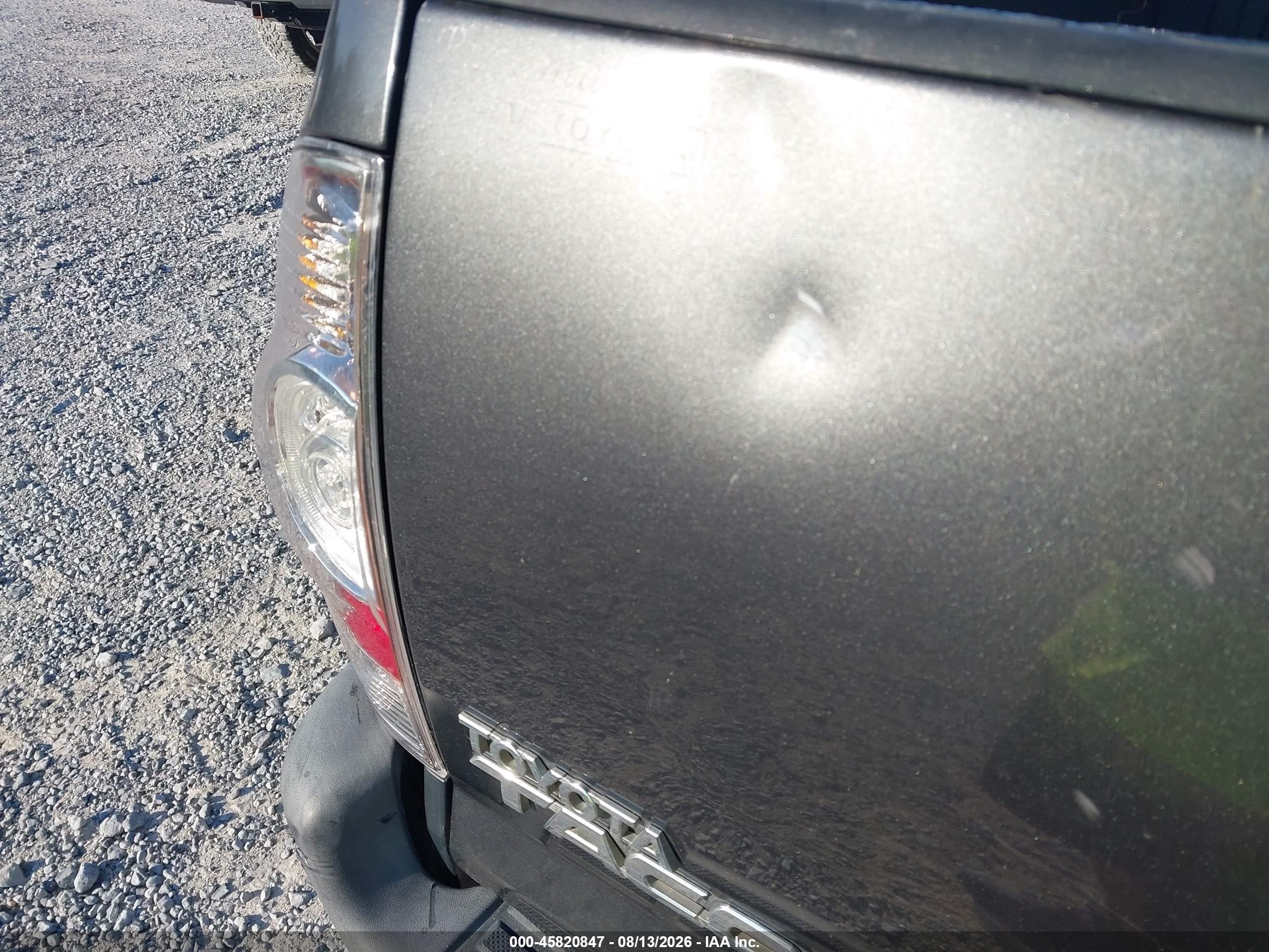 2013 Toyota Tacoma Prerunner V6 Gray vin: 5TFJU4GN7DX032491