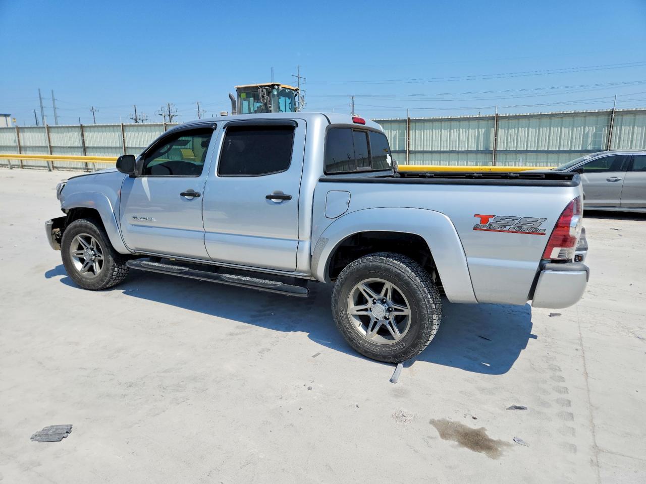 2013 Toyota Tacoma Double Cab Prerunner Silver vin: 5TFJU4GN7DX037674