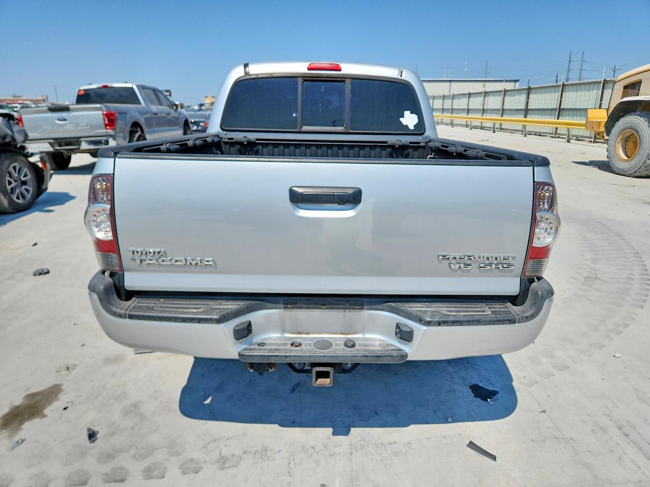 2013 Toyota Tacoma Double Cab Prerunner Silver vin: 5TFJU4GN7DX037674