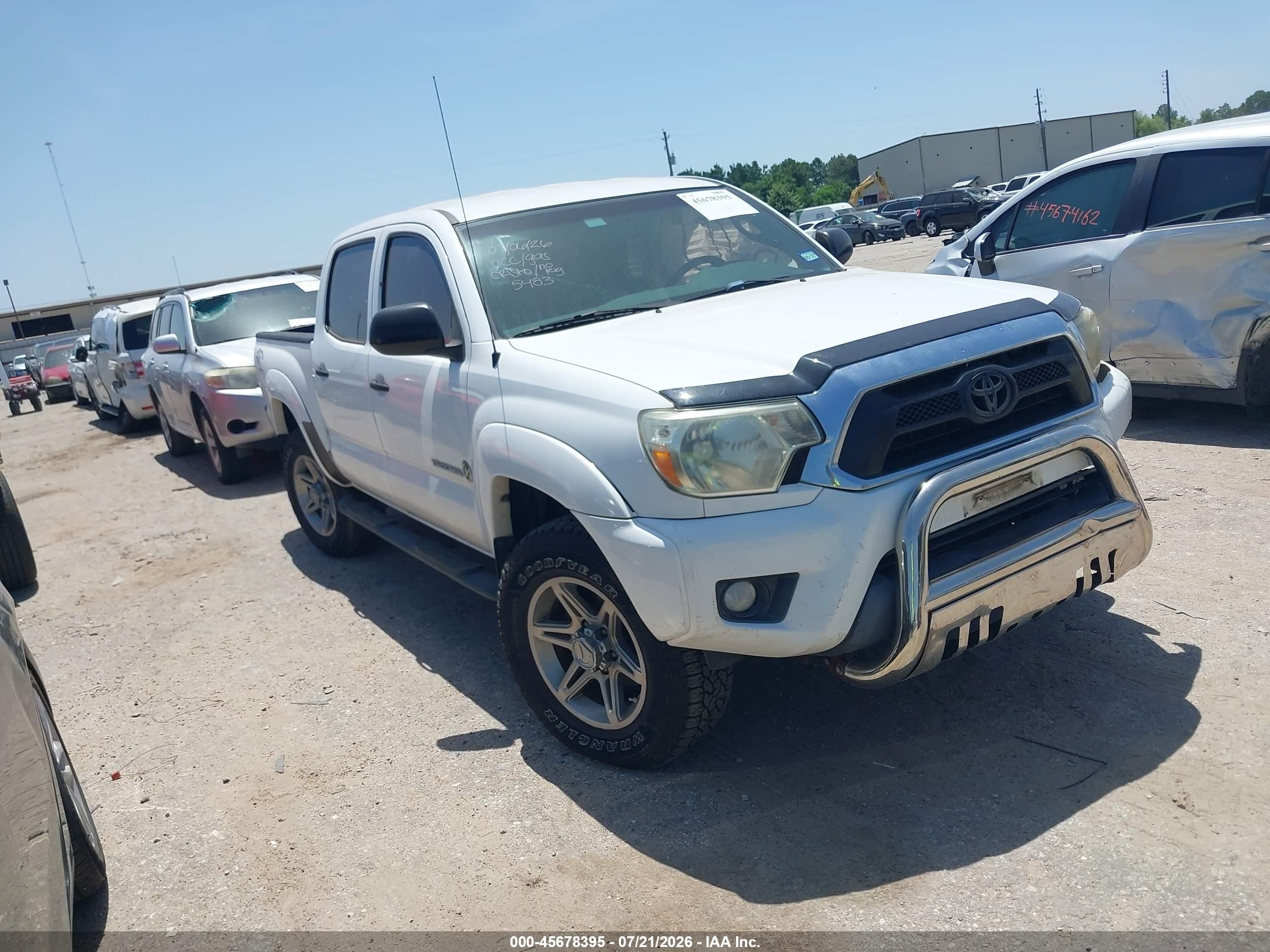 2013 Toyota Tacoma Prerunner V6 Белый vin: 5TFJU4GN7DX045483