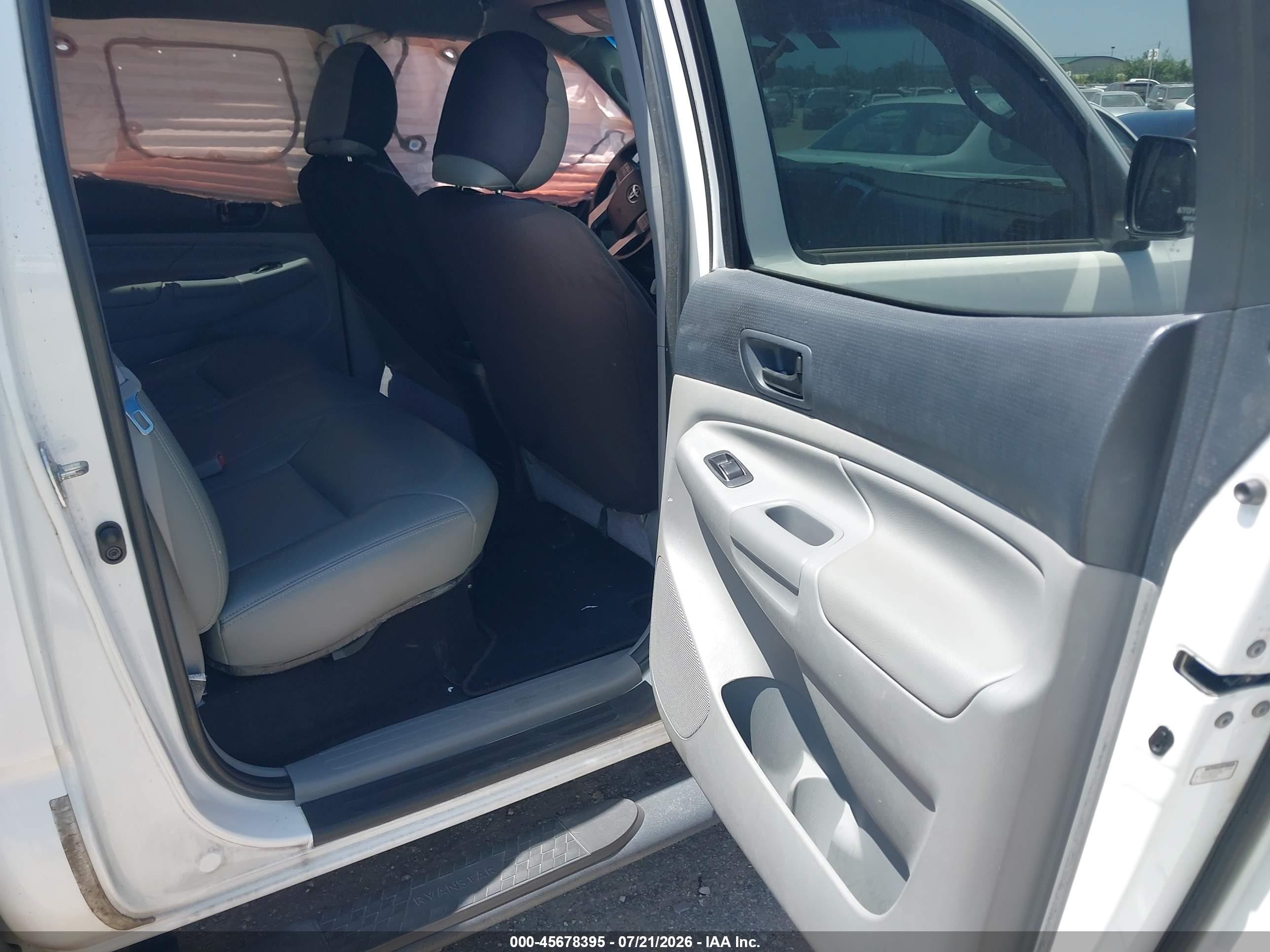2013 Toyota Tacoma Prerunner V6 Белый vin: 5TFJU4GN7DX045483
