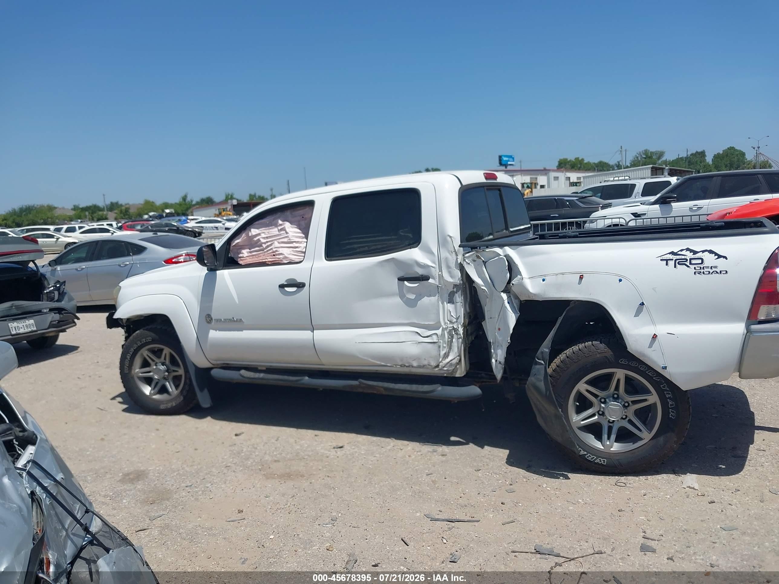 2013 Toyota Tacoma Prerunner V6 Белый vin: 5TFJU4GN7DX045483