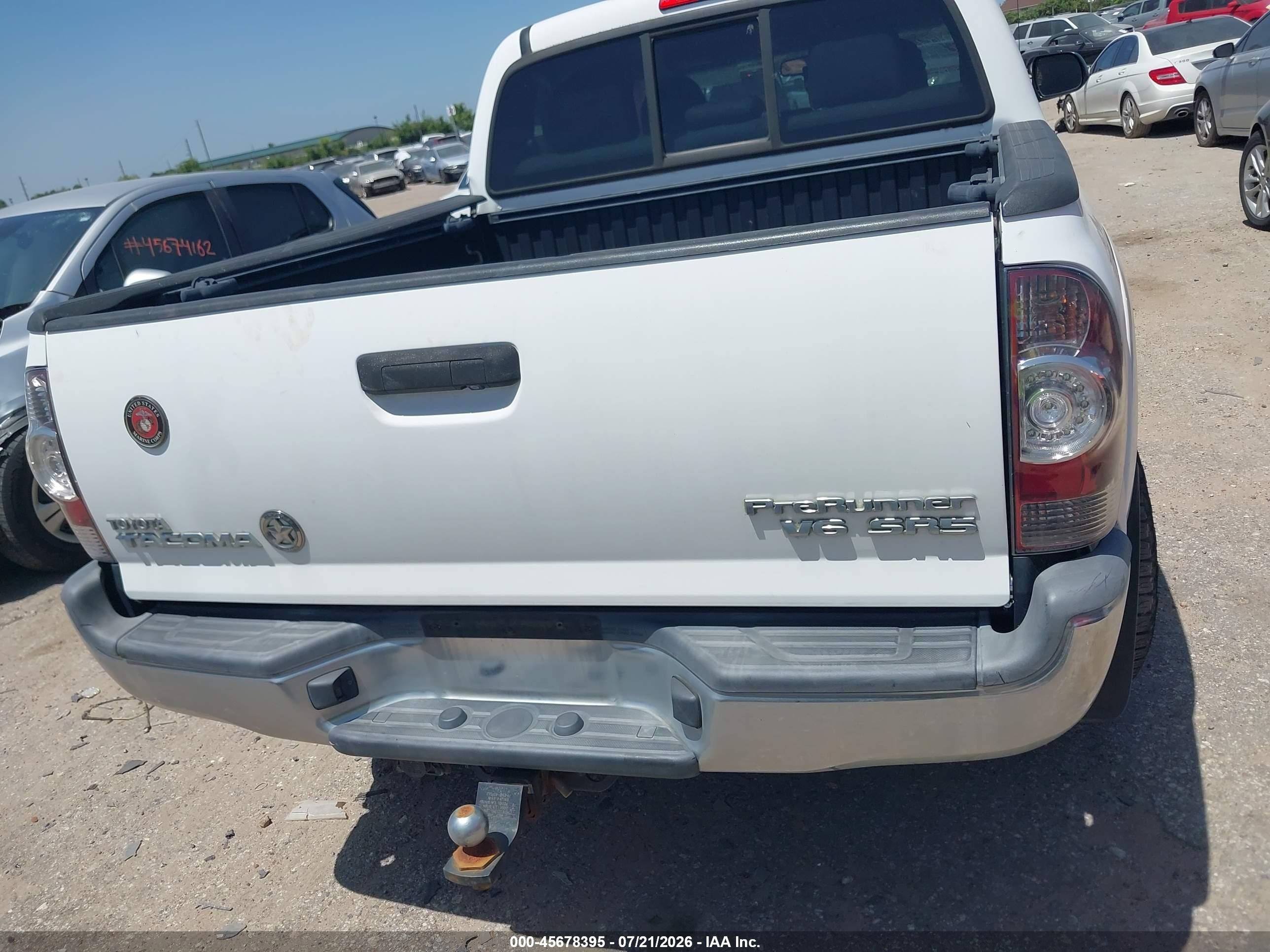 2013 Toyota Tacoma Prerunner V6 Белый vin: 5TFJU4GN7DX045483