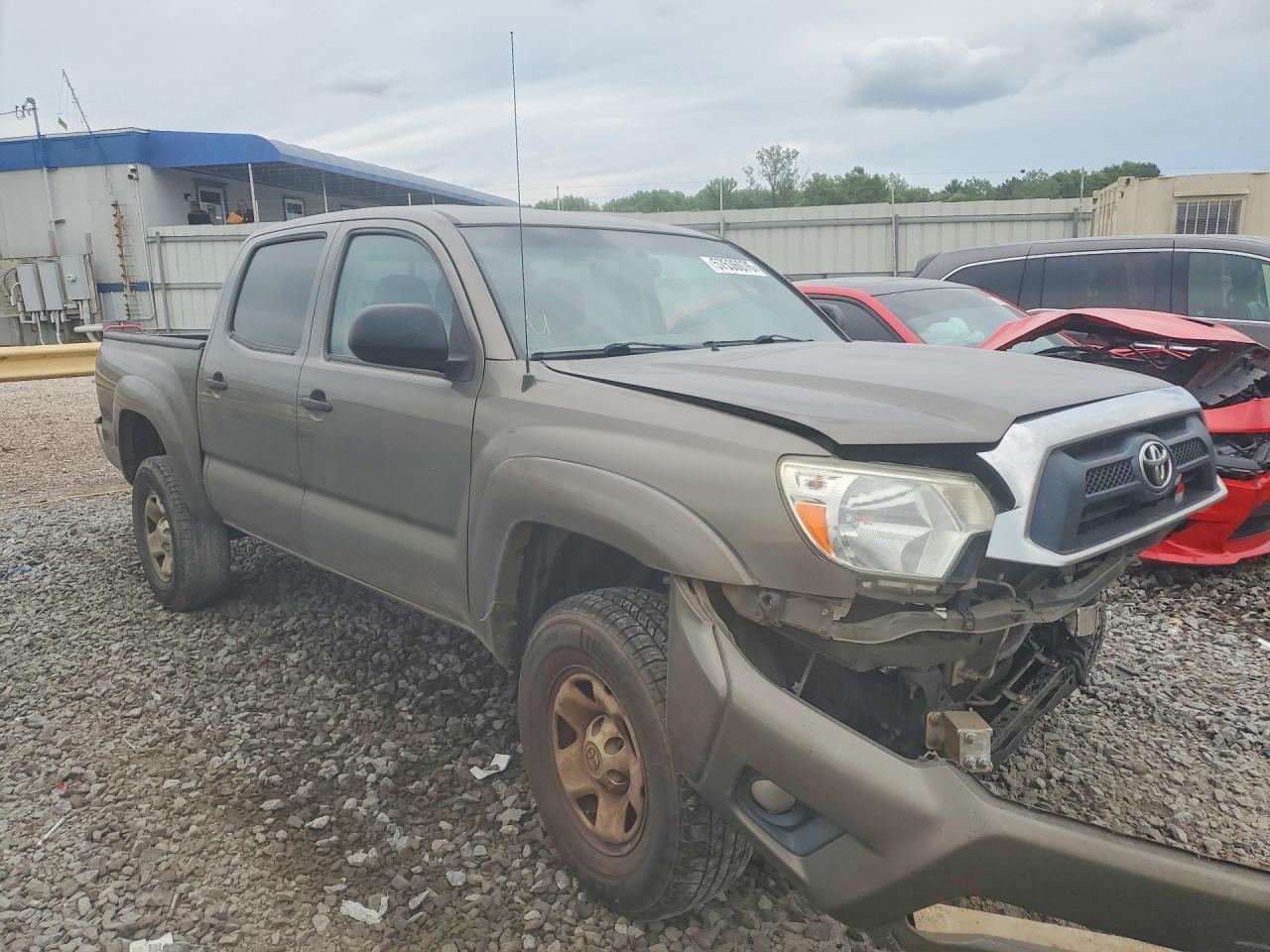 2013 Toyota Tacoma Double Cab Prerunner Tan vin: 5TFJU4GN9DX050765