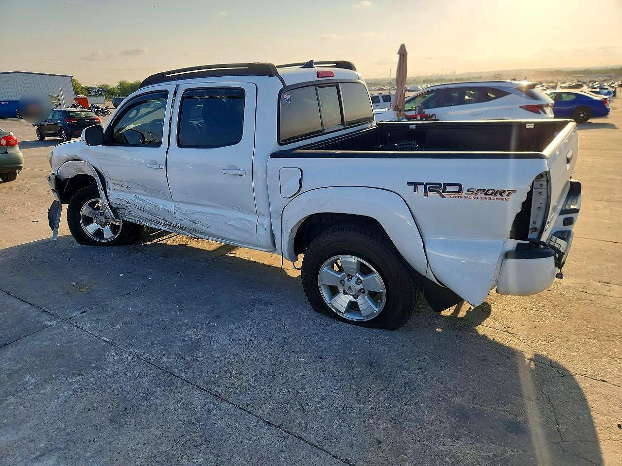 2015 Toyota Tacoma Double Cab Prerunner White vin: 5TFJU4GN9FX087799