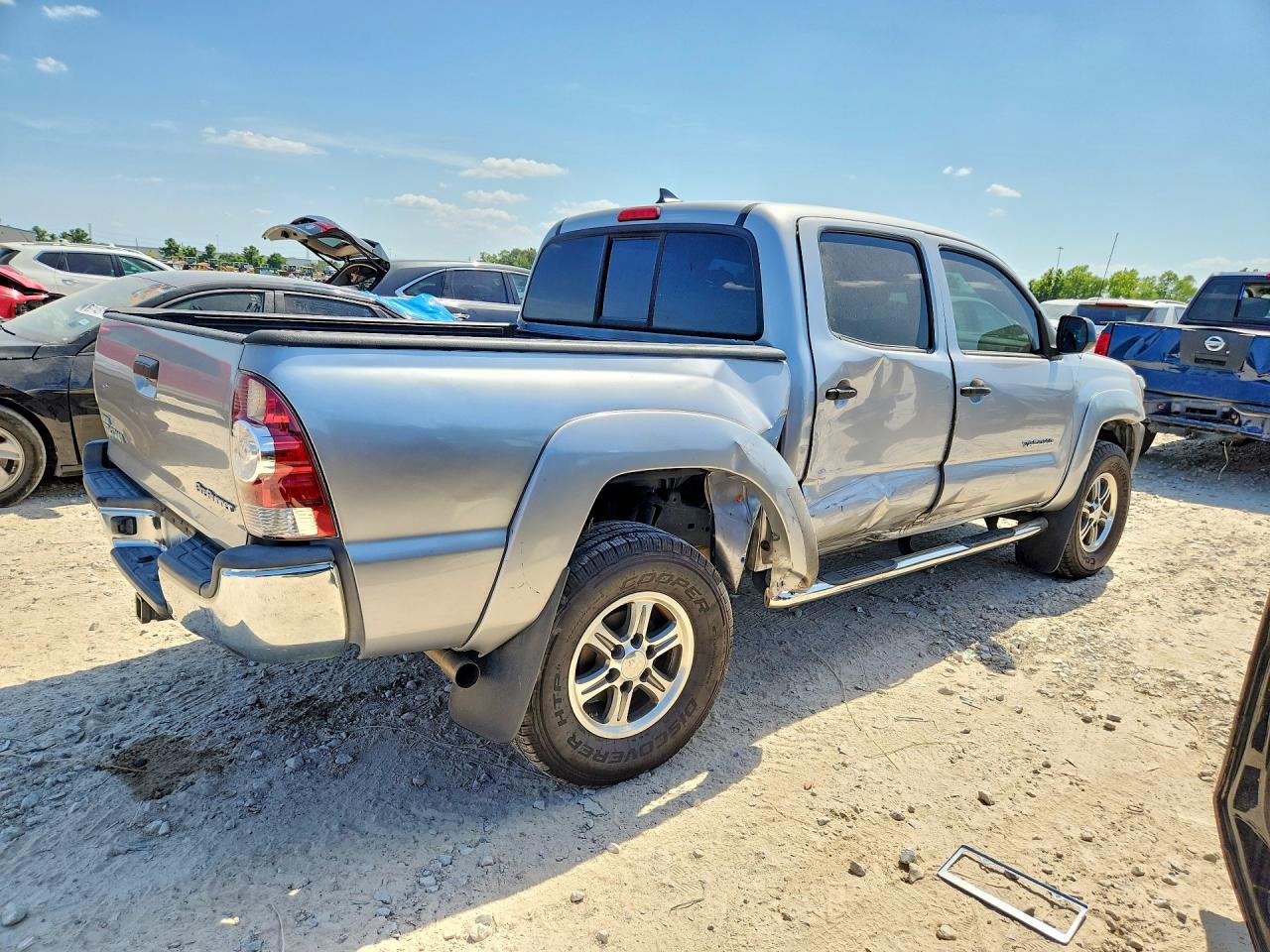 2014 Toyota Tacoma Double Cab Prerunner Silver vin: 5TFJU4GNXEX057046