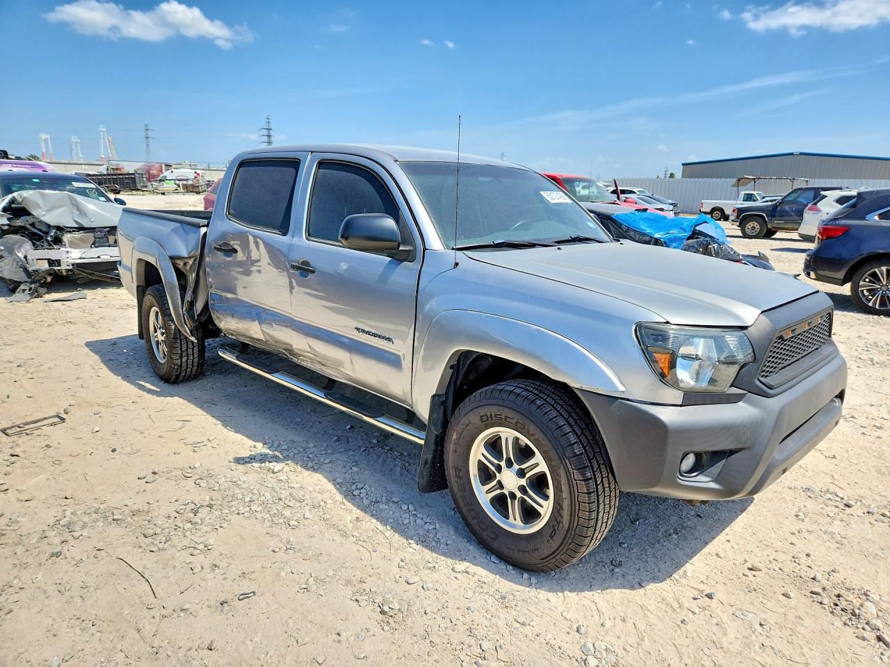 2014 Toyota Tacoma Double Cab Prerunner Silver vin: 5TFJU4GNXEX057046