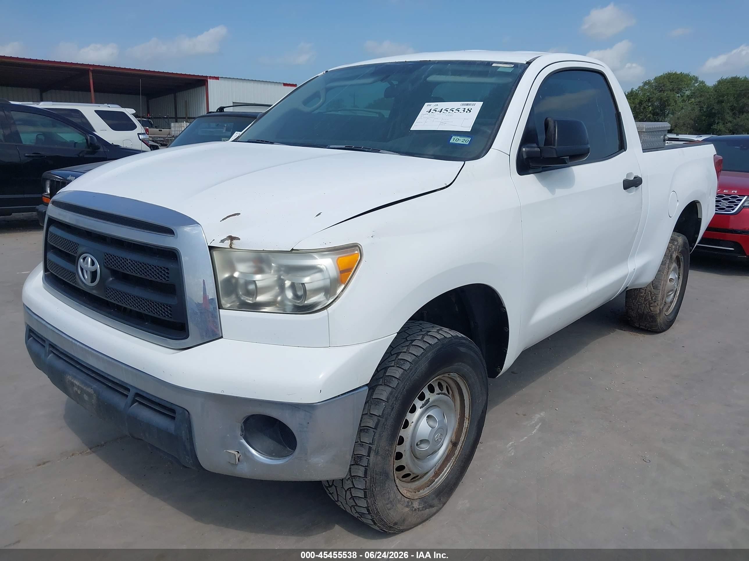 2010 Toyota Tundra Grade V6 White vin: 5TFJU5F11AX004525