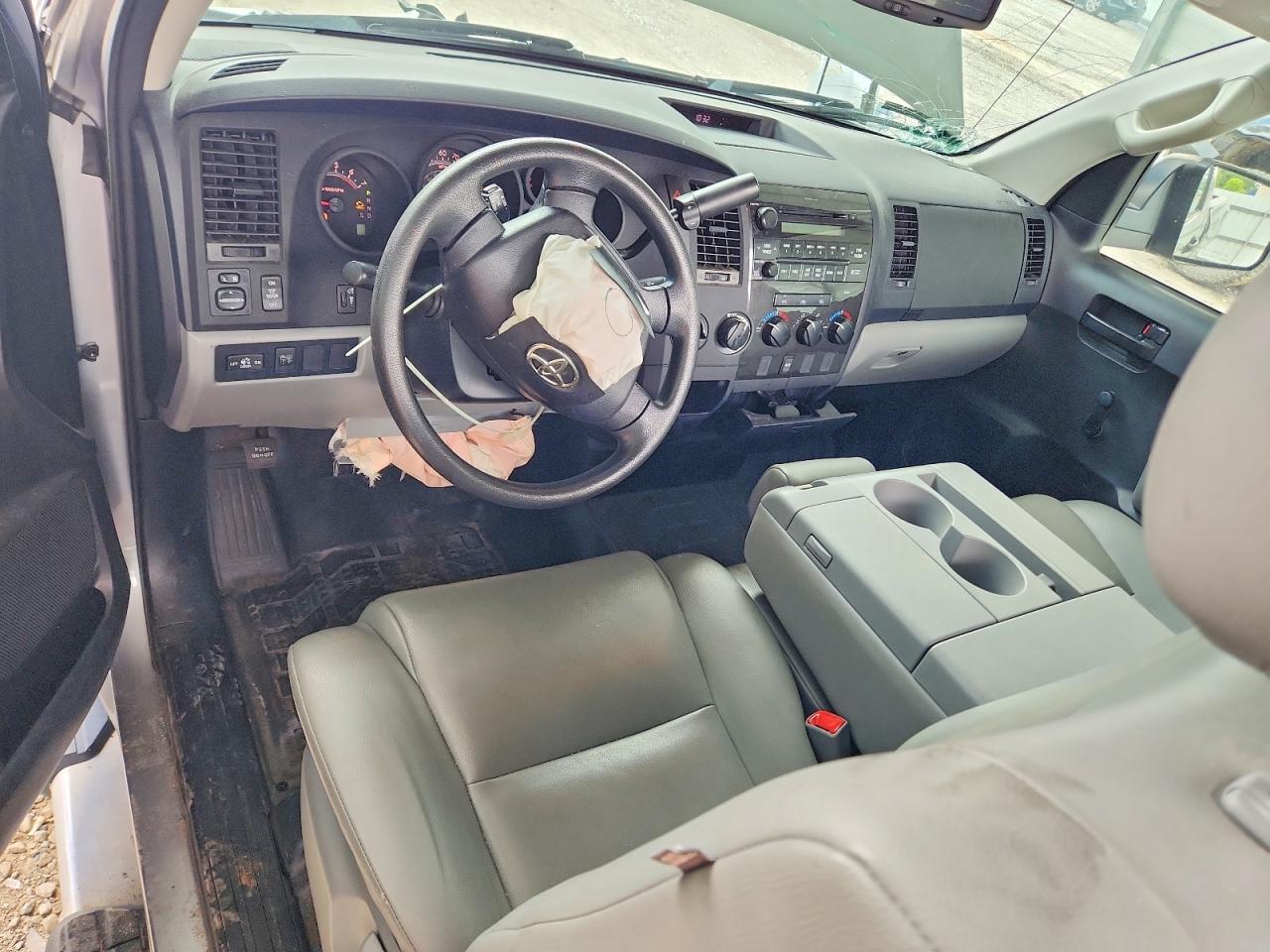2013 Toyota Tundra Grade Silver vin: 5TFJU5F19DX004843