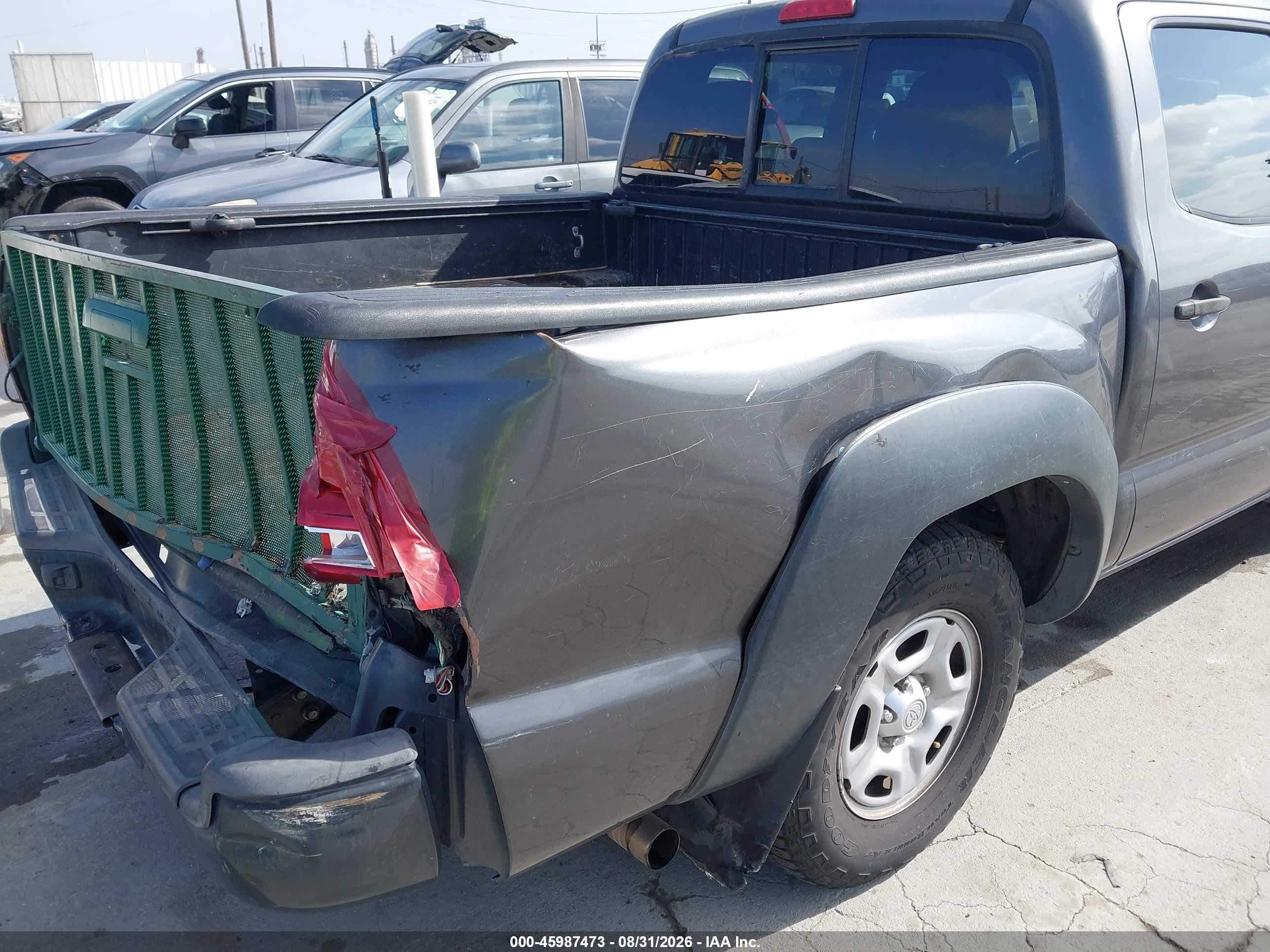 2014 Toyota Tacoma   Gray vin: 5TFJX4CN2EX040626