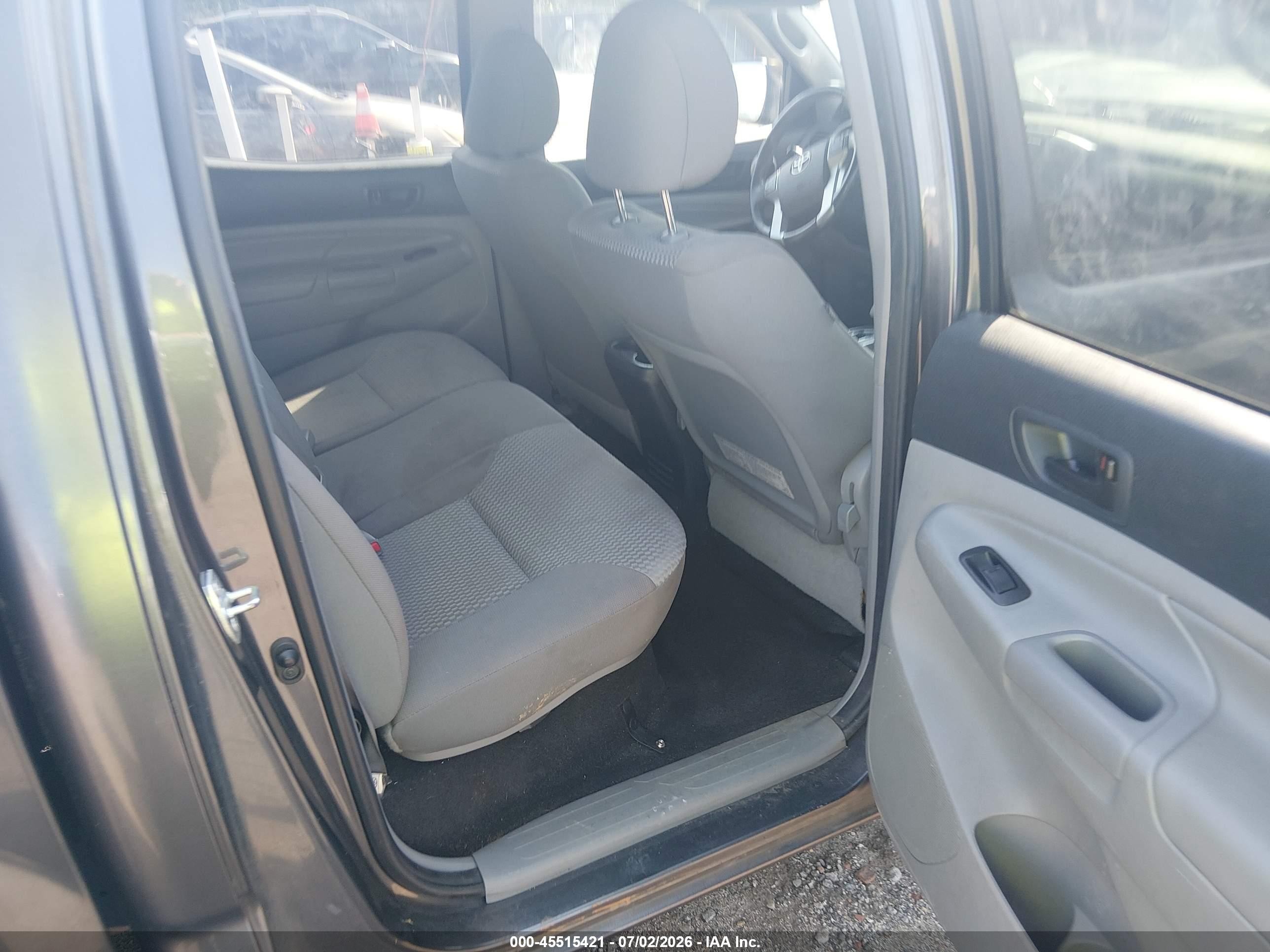 2013 Toyota Tacoma   Серый vin: 5TFJX4CN3DX032467