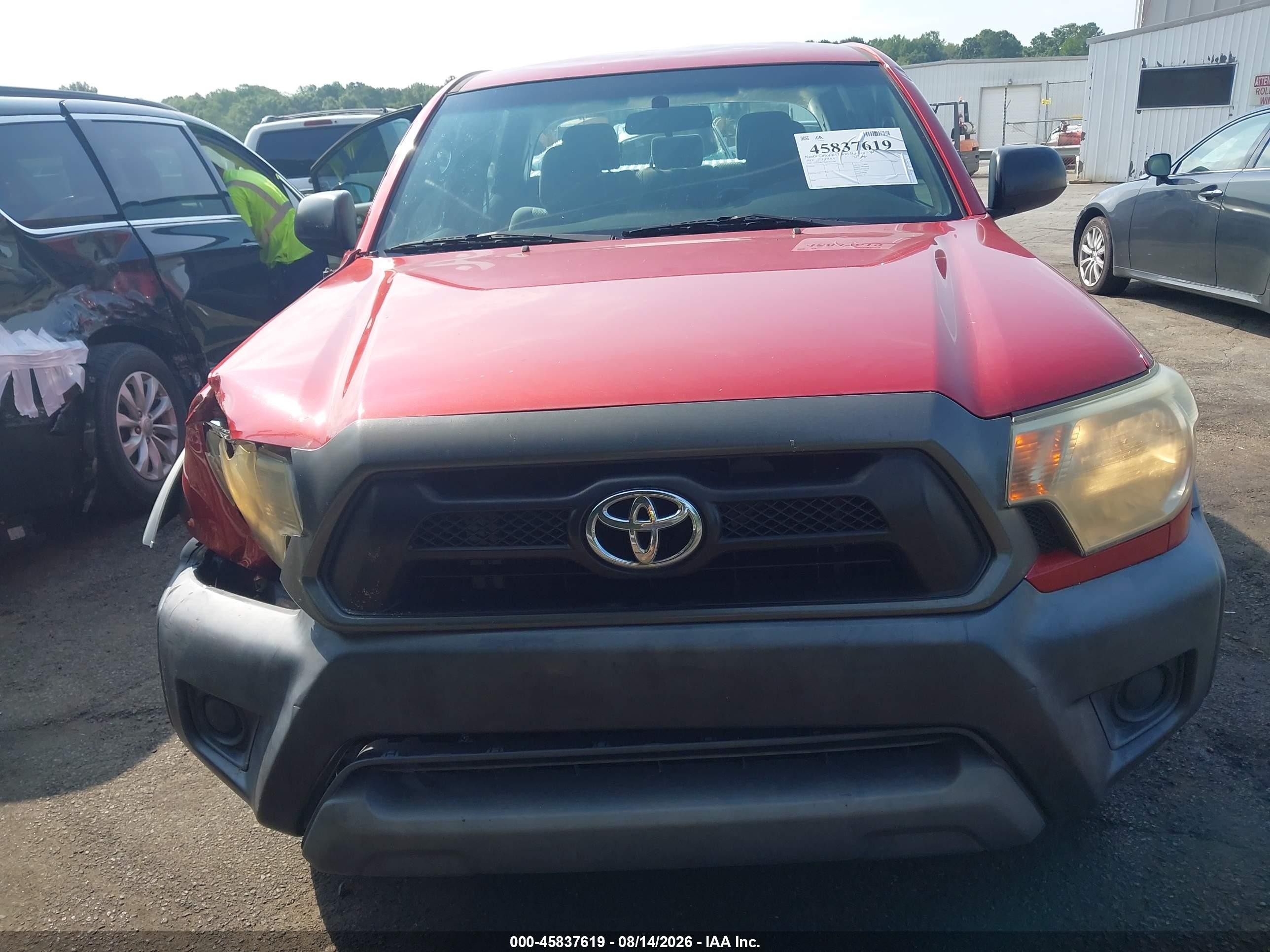 2013 Toyota Tacoma   Red vin: 5TFJX4CN6DX033449