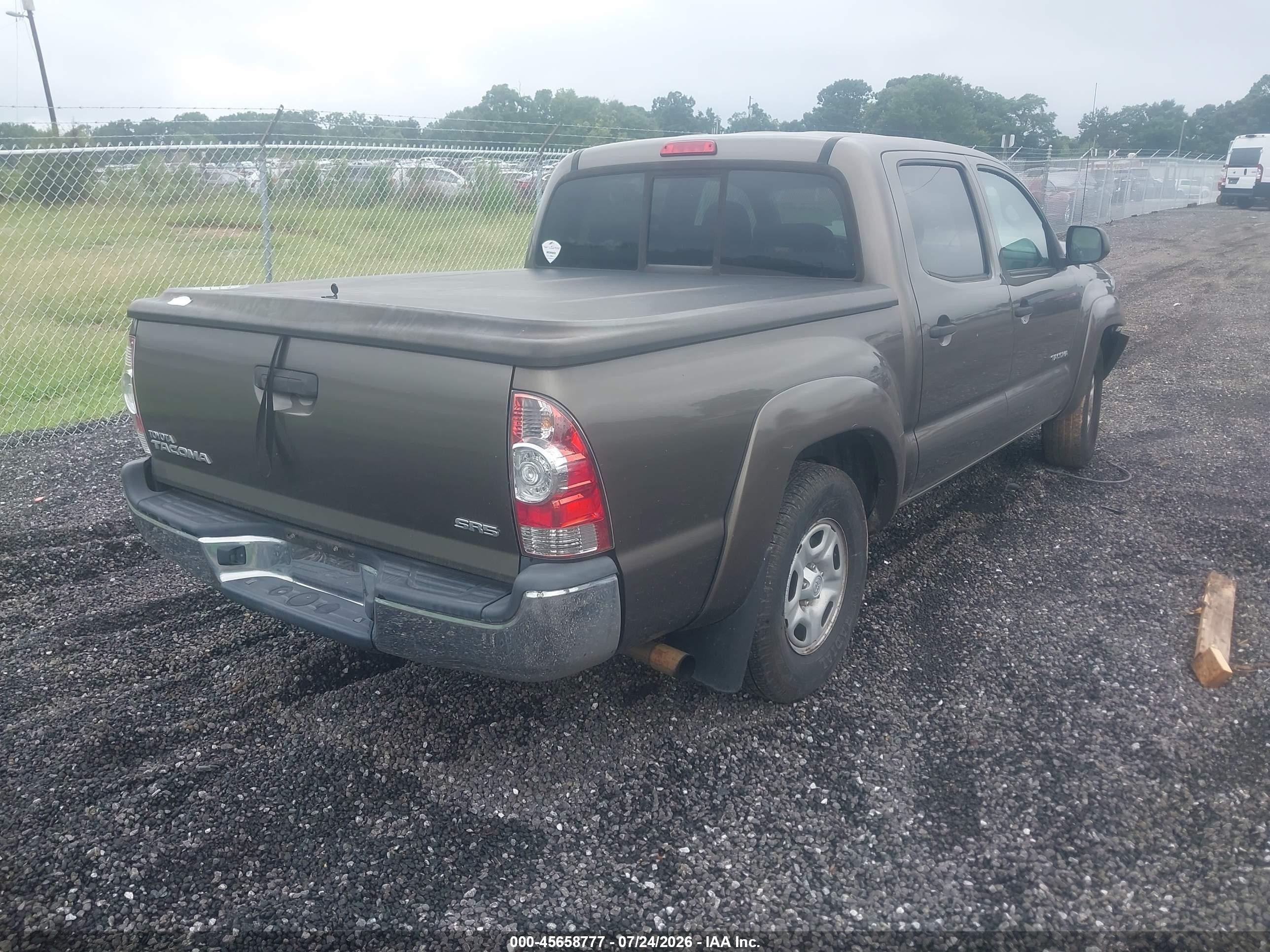 2013 Toyota Tacoma   Коричневый vin: 5TFJX4CNXDX024298