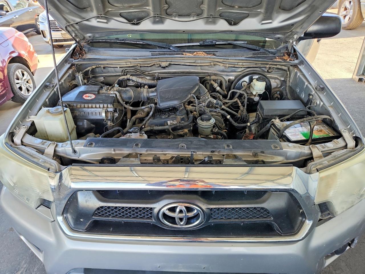 2015 Toyota Tacoma Double Cab Prerunner Silver vin: 5TFJX4GN0FX050986