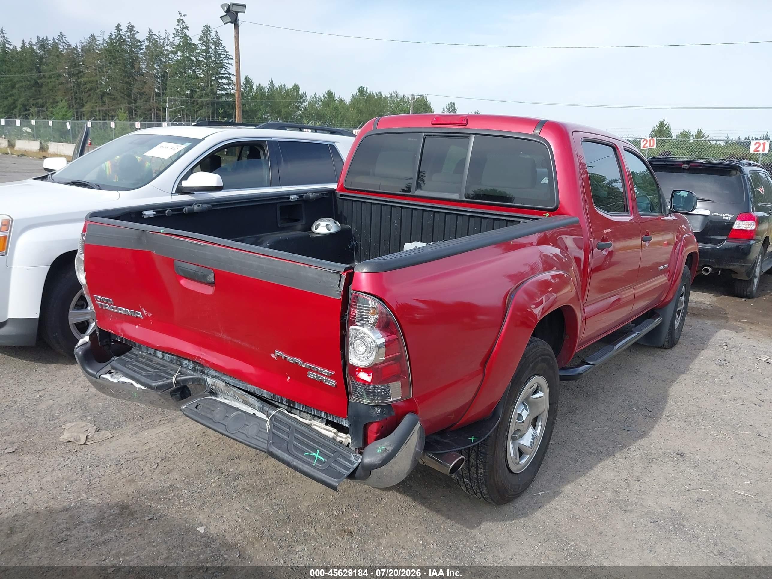 2011 Toyota Tacoma Prerunner Red vin: 5TFJX4GN2BX005199