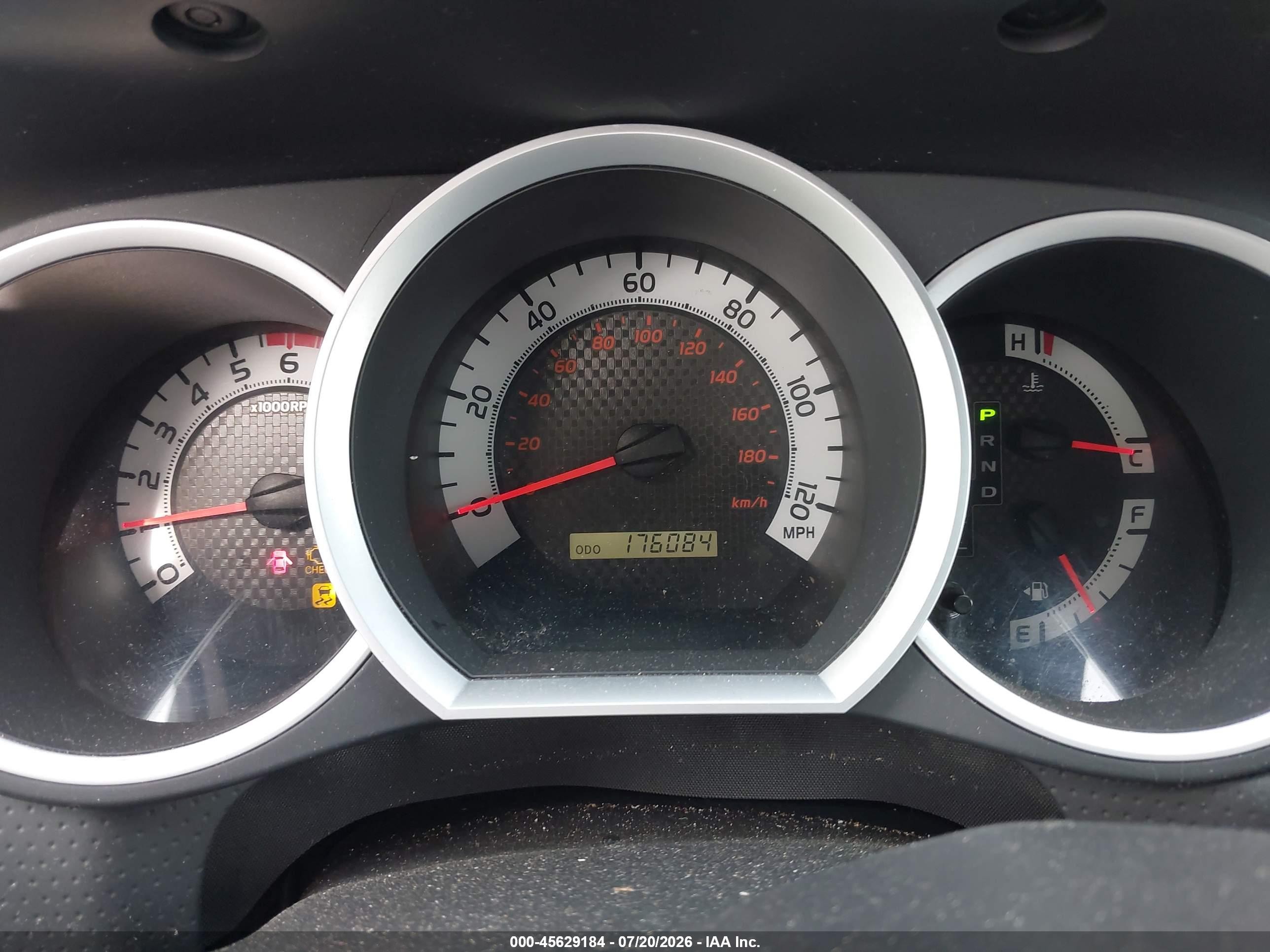 2011 Toyota Tacoma Prerunner Red vin: 5TFJX4GN2BX005199