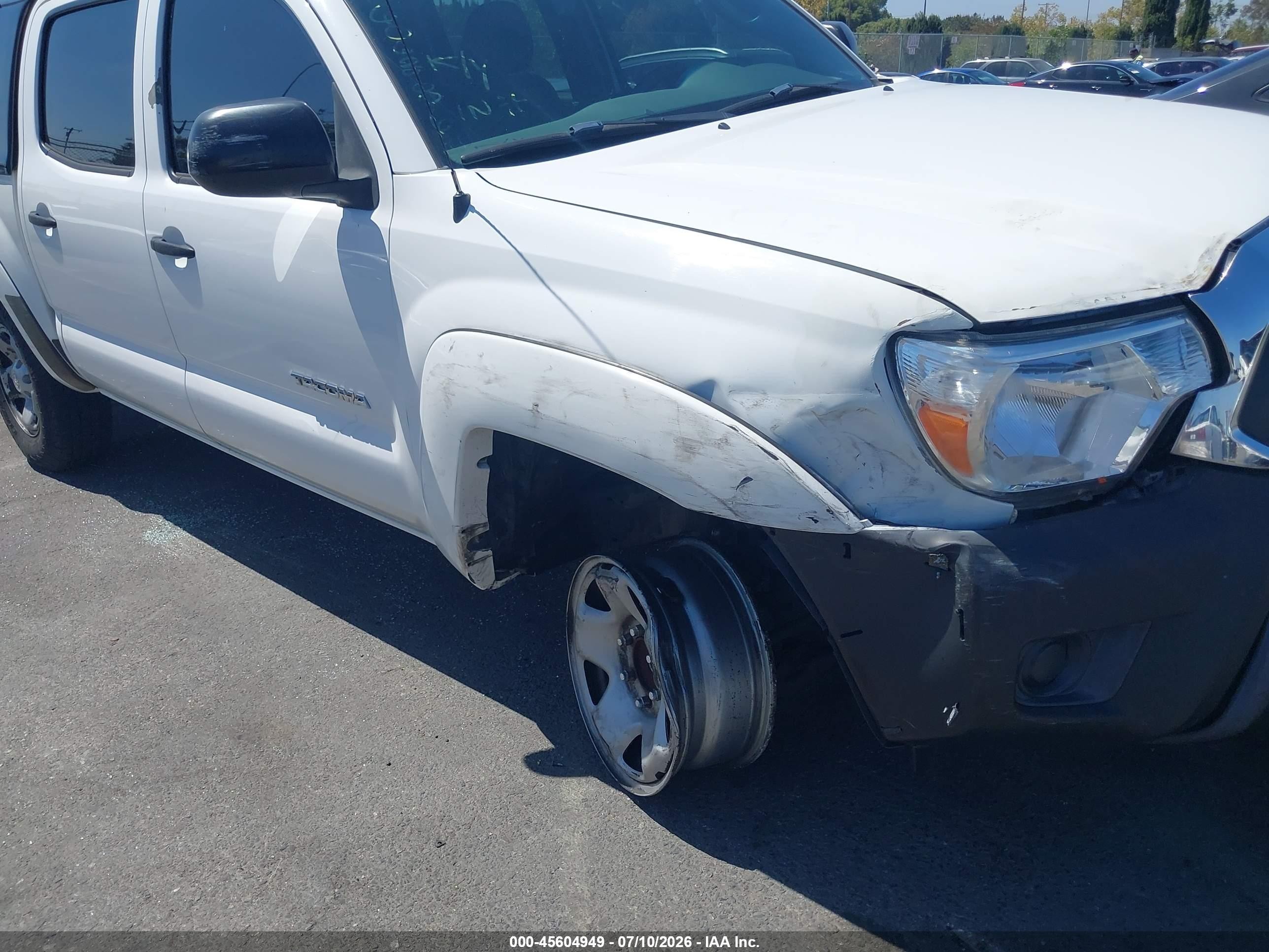 2012 Toyota Tacoma Prerunner White vin: 5TFJX4GN2CX010596