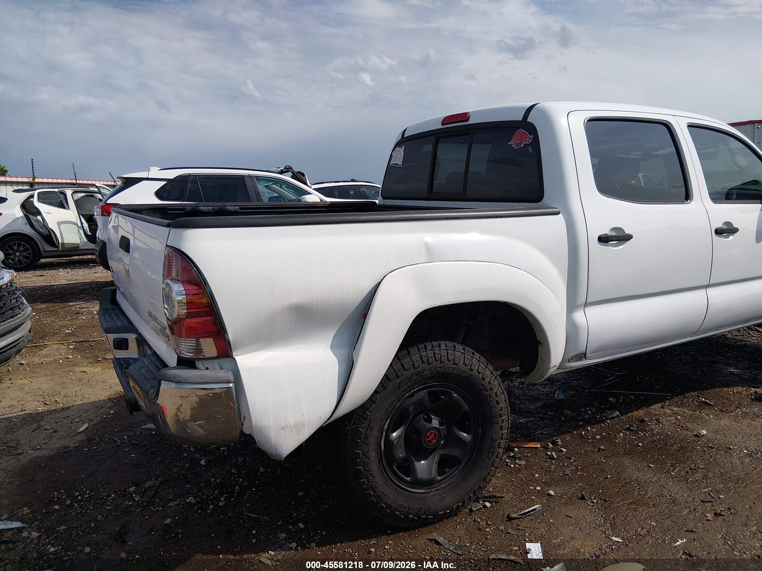2013 Toyota Tacoma Prerunner White vin: 5TFJX4GN2DX025438
