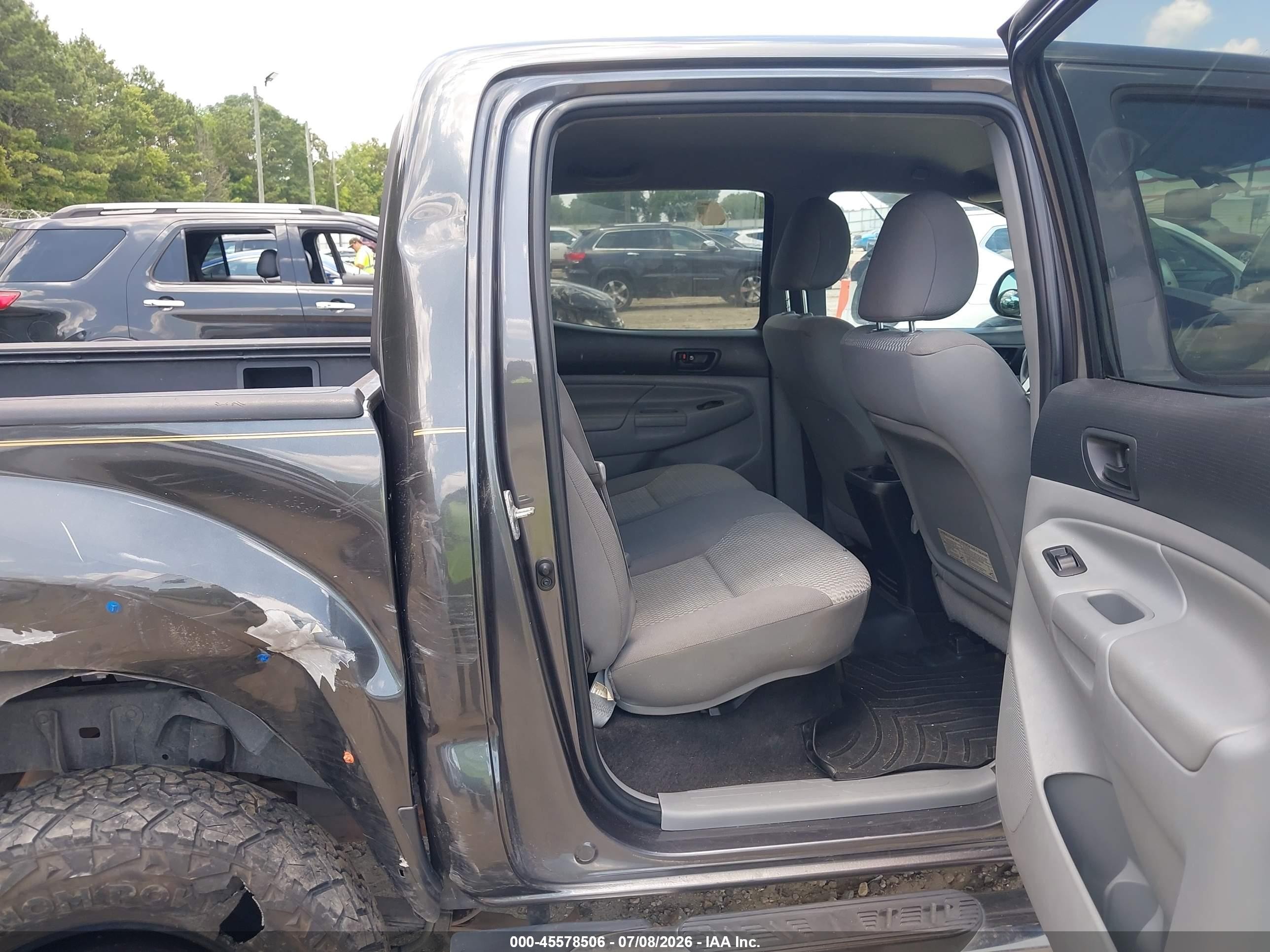 2012 Toyota Tacoma Prerunner Gray vin: 5TFJX4GN3CX007464