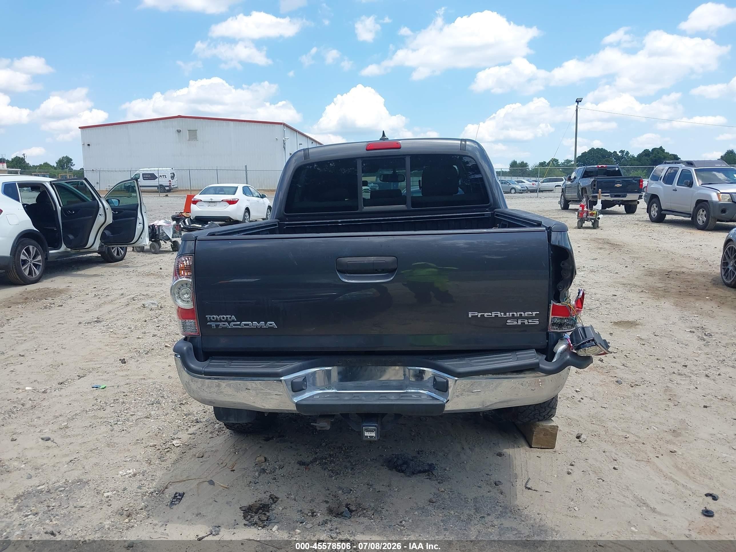 2012 Toyota Tacoma Prerunner Gray vin: 5TFJX4GN3CX007464
