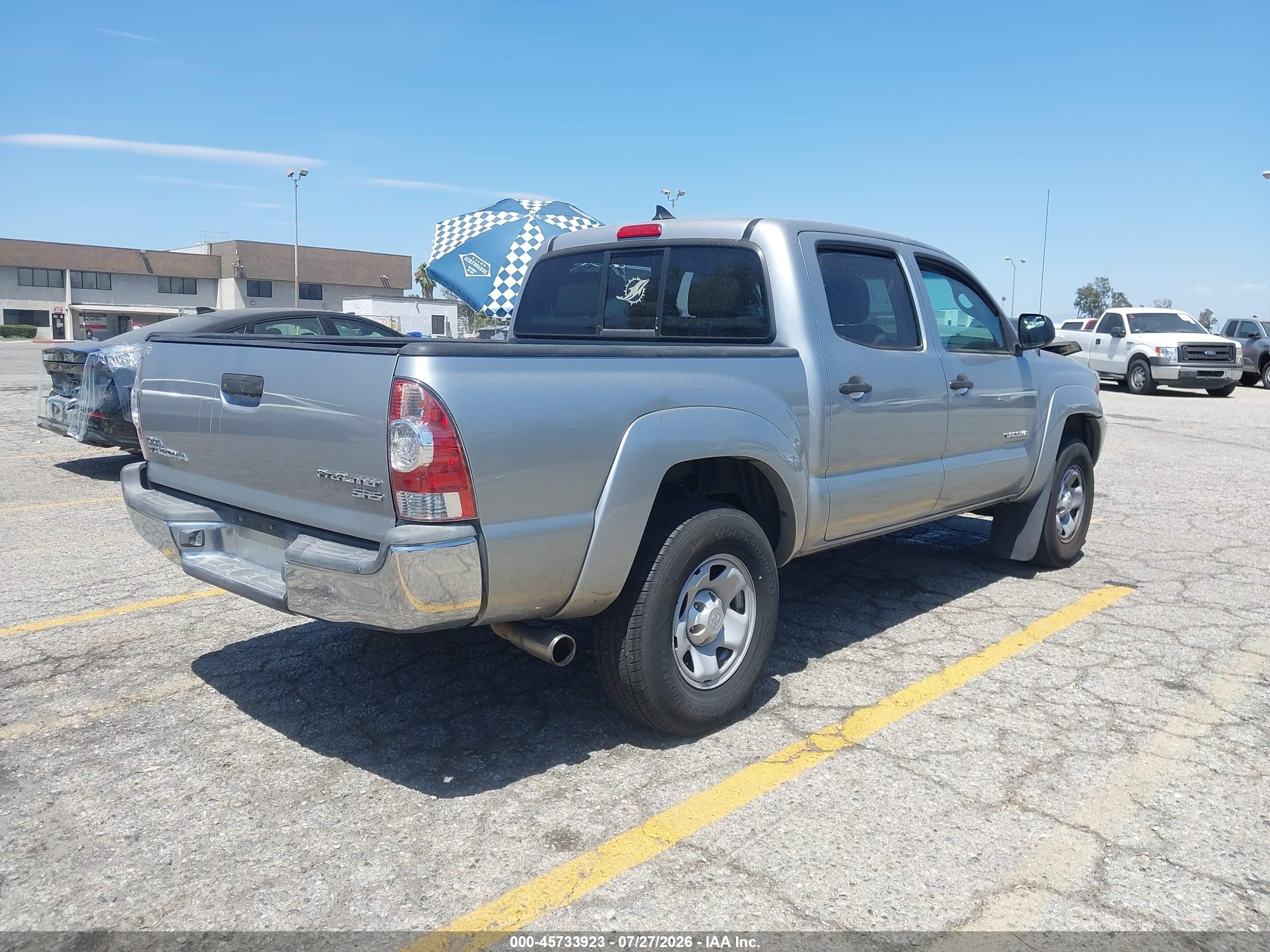 2014 Toyota Tacoma Prerunner Серебряный vin: 5TFJX4GN3EX031072