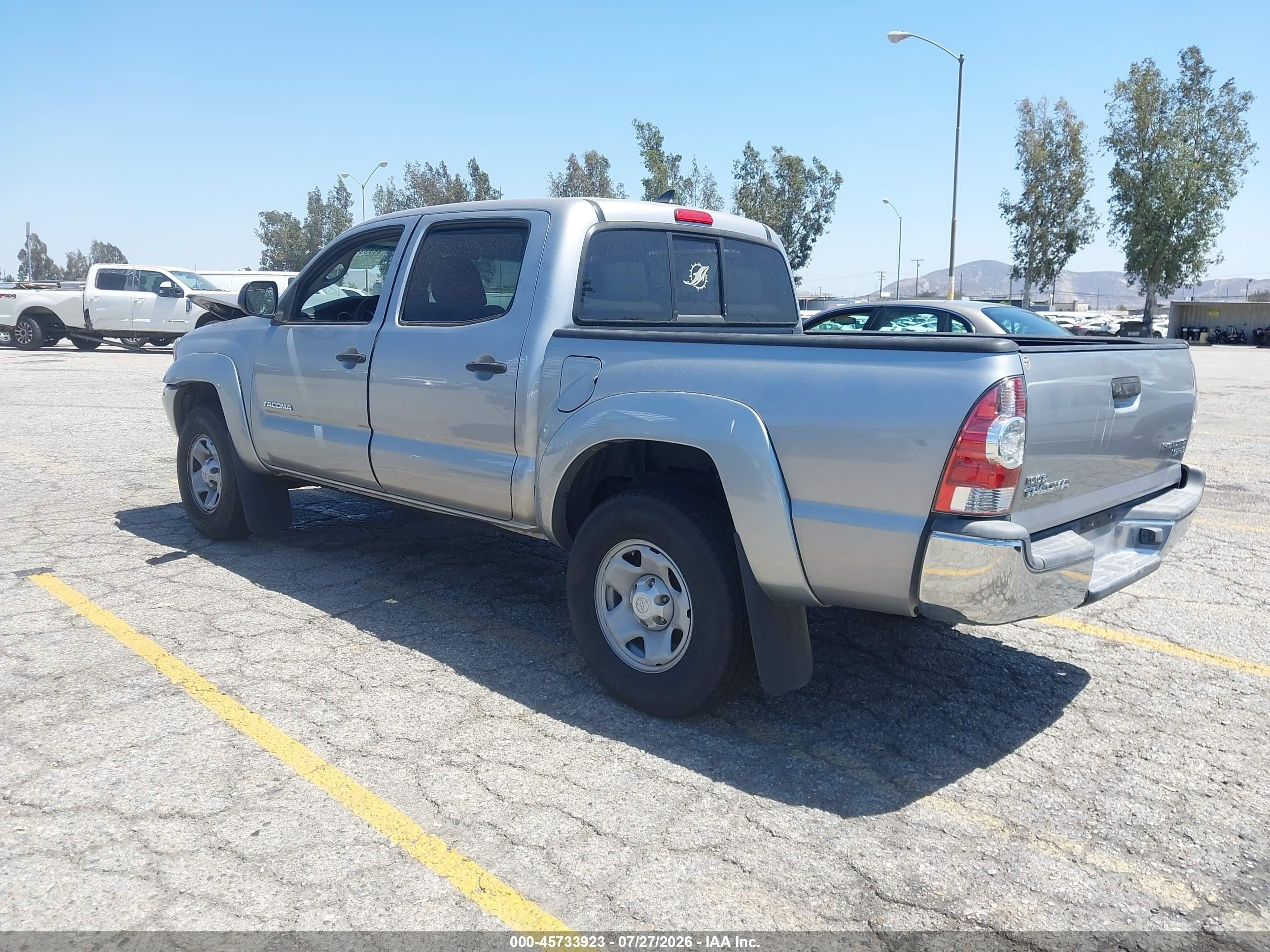 2014 Toyota Tacoma Prerunner Серебряный vin: 5TFJX4GN3EX031072
