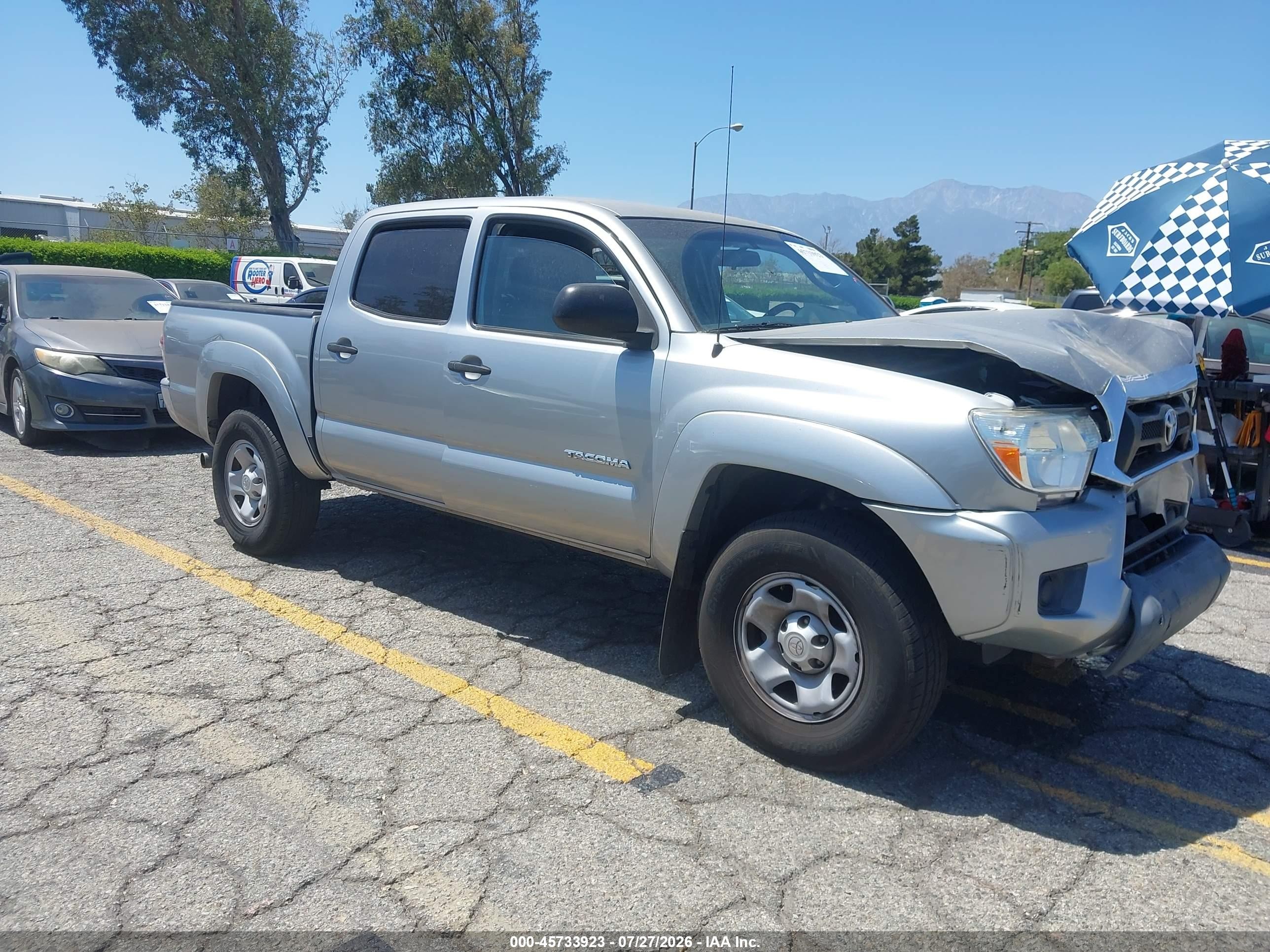 2014 Toyota Tacoma Prerunner Серебряный vin: 5TFJX4GN3EX031072