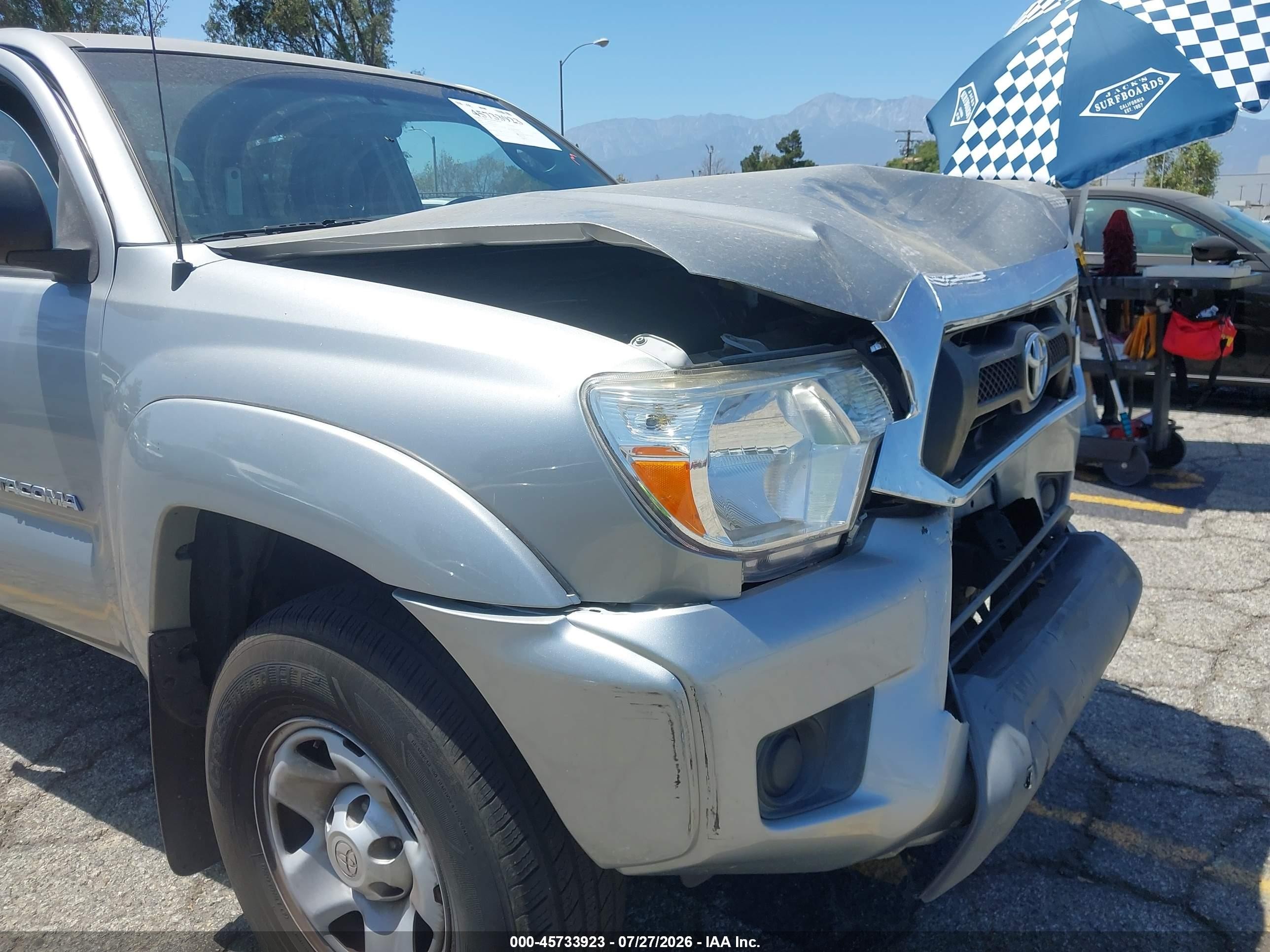 2014 Toyota Tacoma Prerunner Серебряный vin: 5TFJX4GN3EX031072