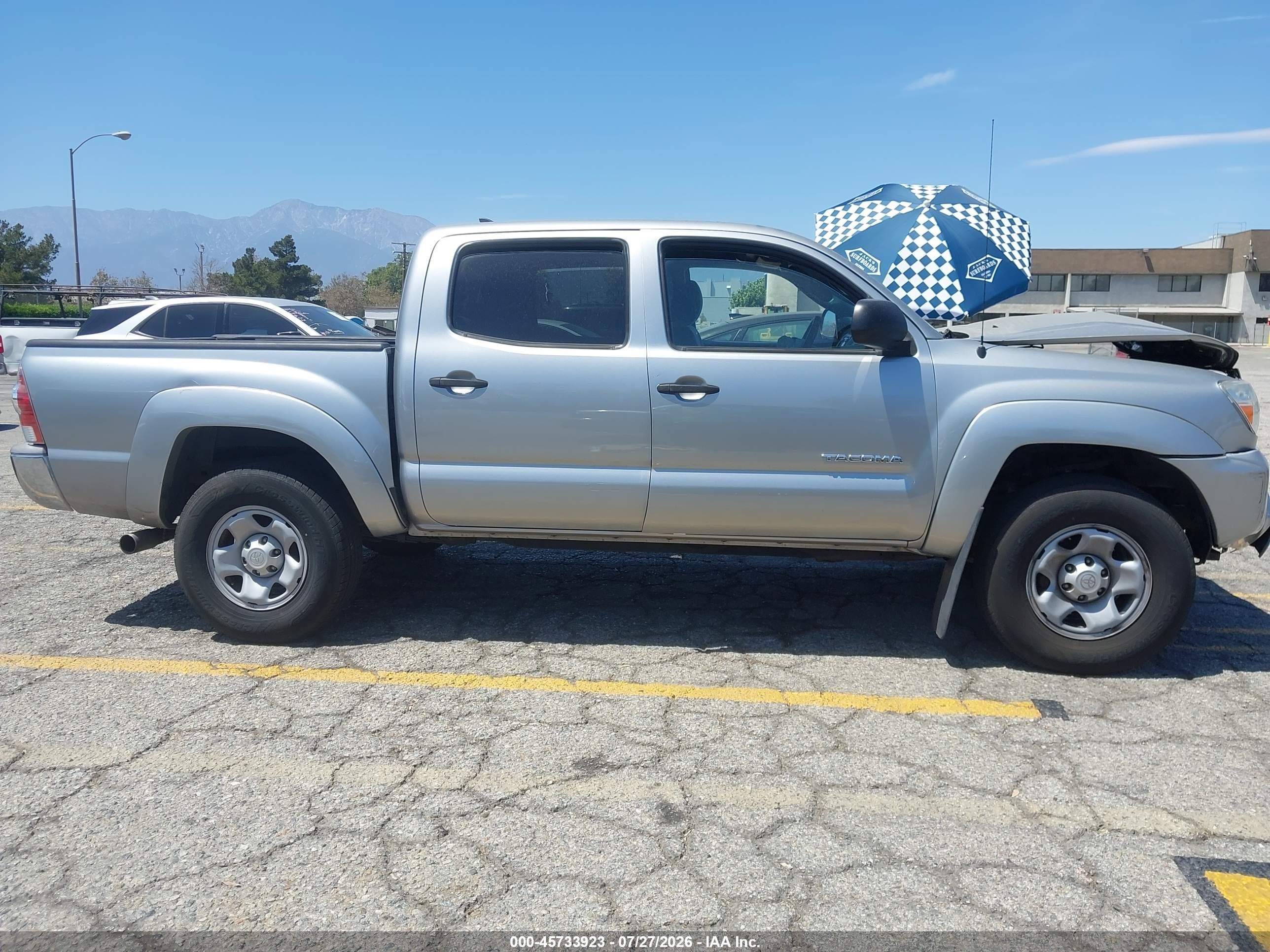 2014 Toyota Tacoma Prerunner Серебряный vin: 5TFJX4GN3EX031072