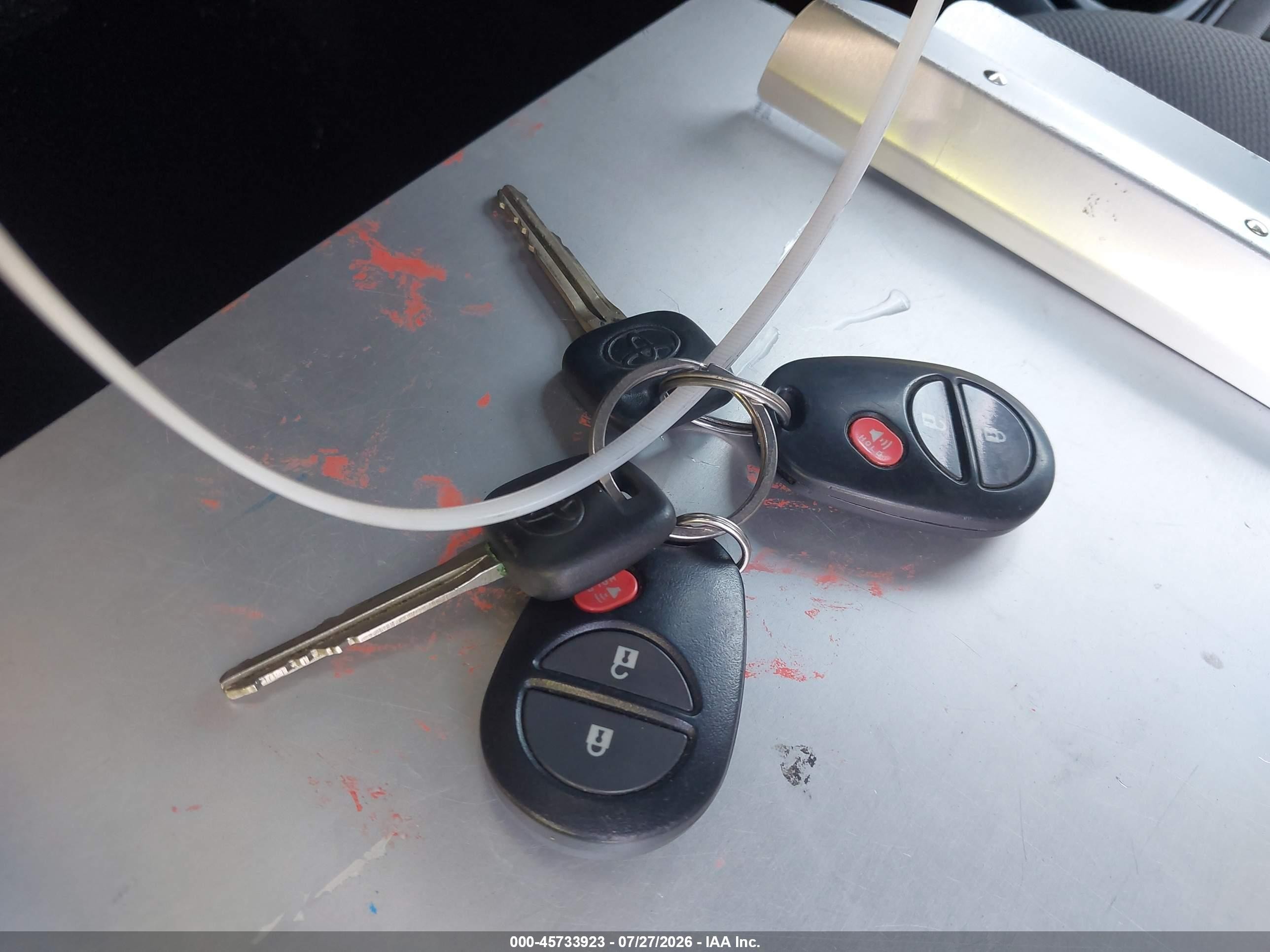 2014 Toyota Tacoma Prerunner Серебряный vin: 5TFJX4GN3EX031072