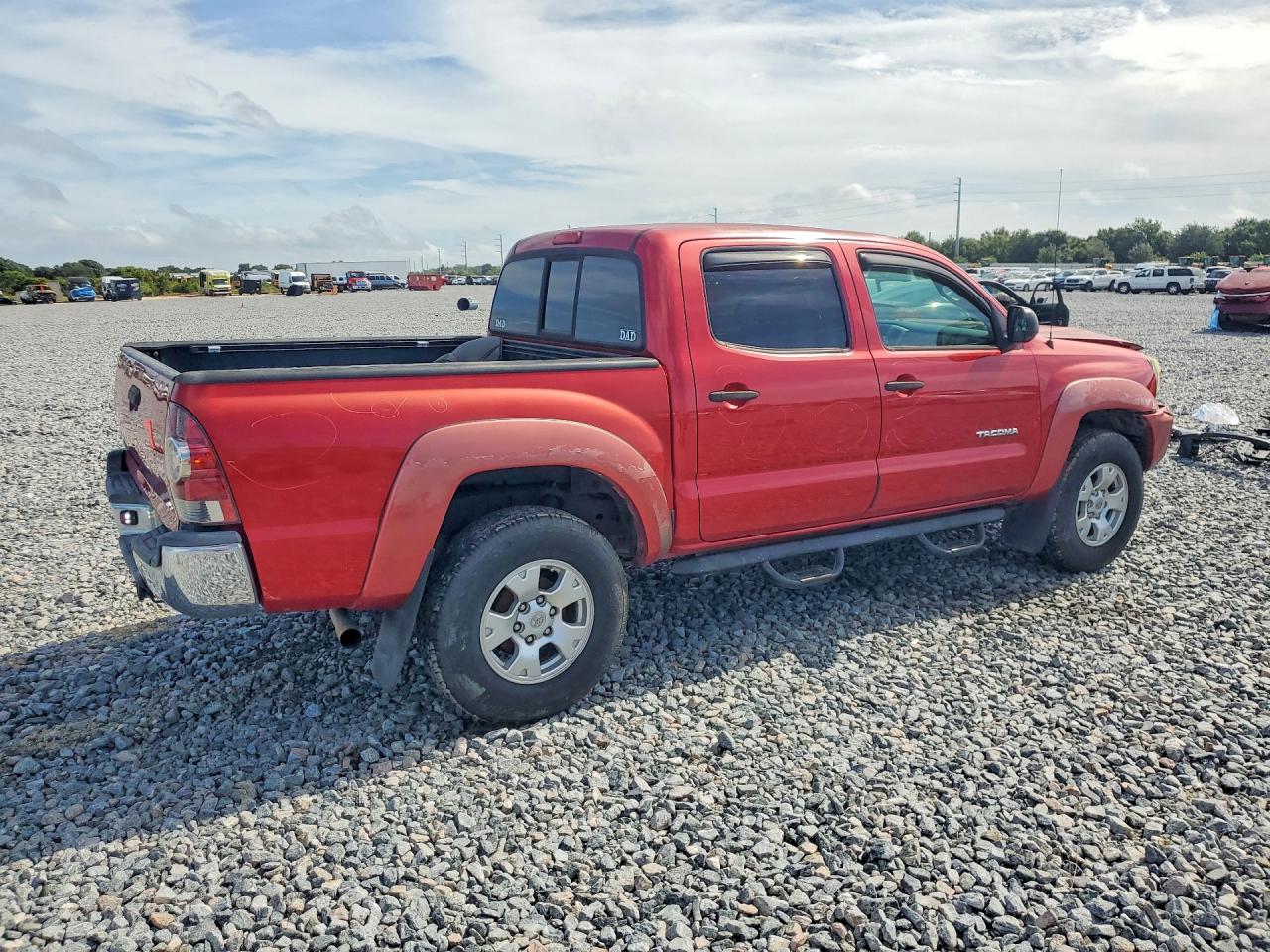 2013 Toyota Tacoma Double Cab Red vin: 5TFJX4GN4DX025263
